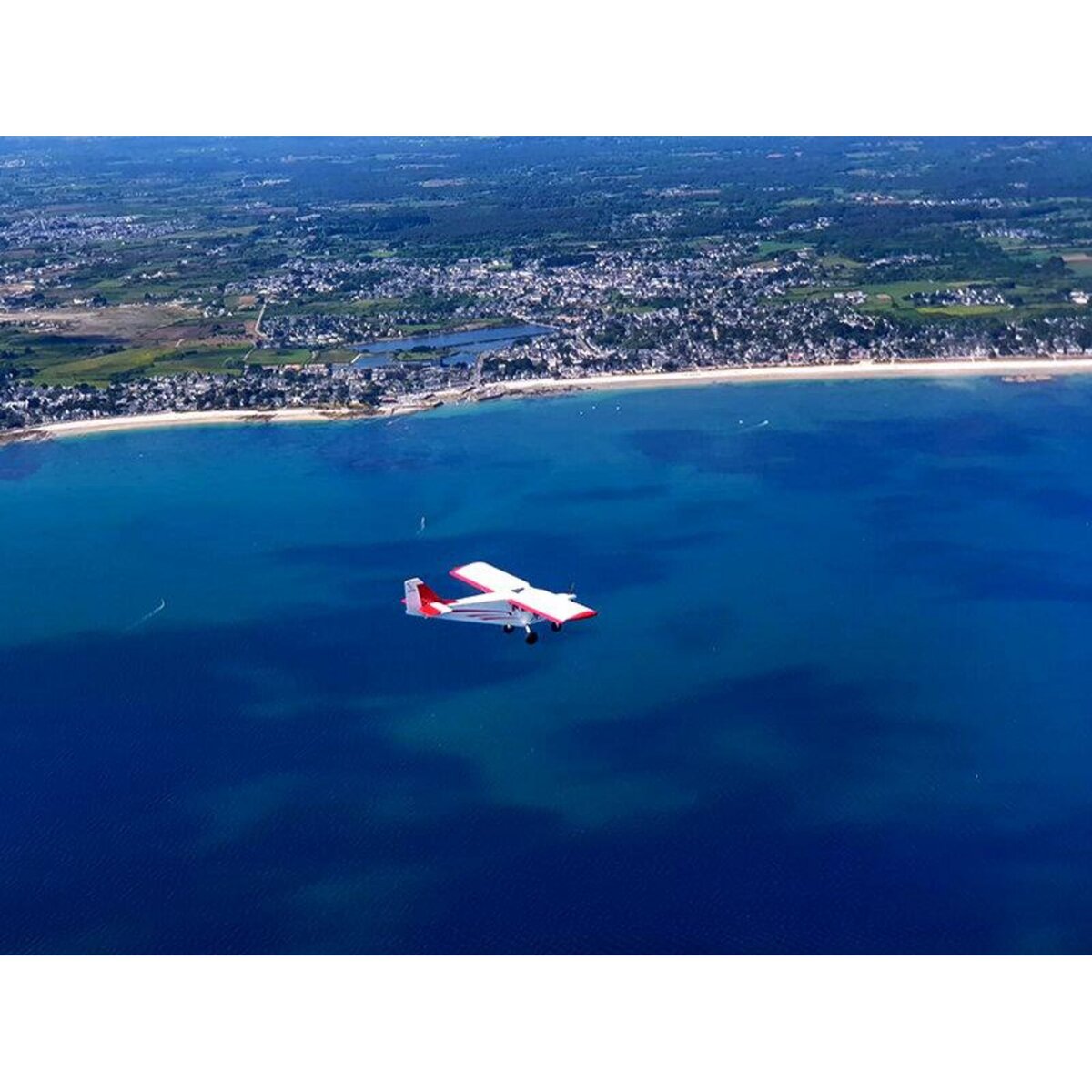 Smartbox Survol de 35 min du golfe du Morbihan en ULM - Coffret Cadeau Sport & Aventure