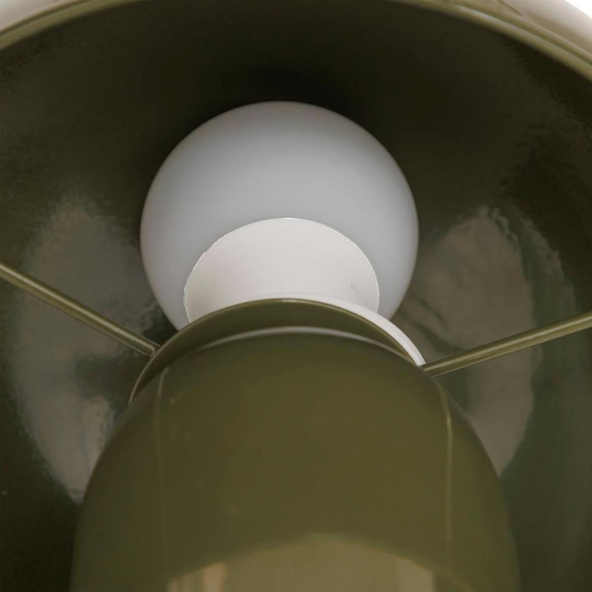 Voir la diapositive 2 : ATMOSPHERA Lampe à poser champignon  lito  24cm kaki