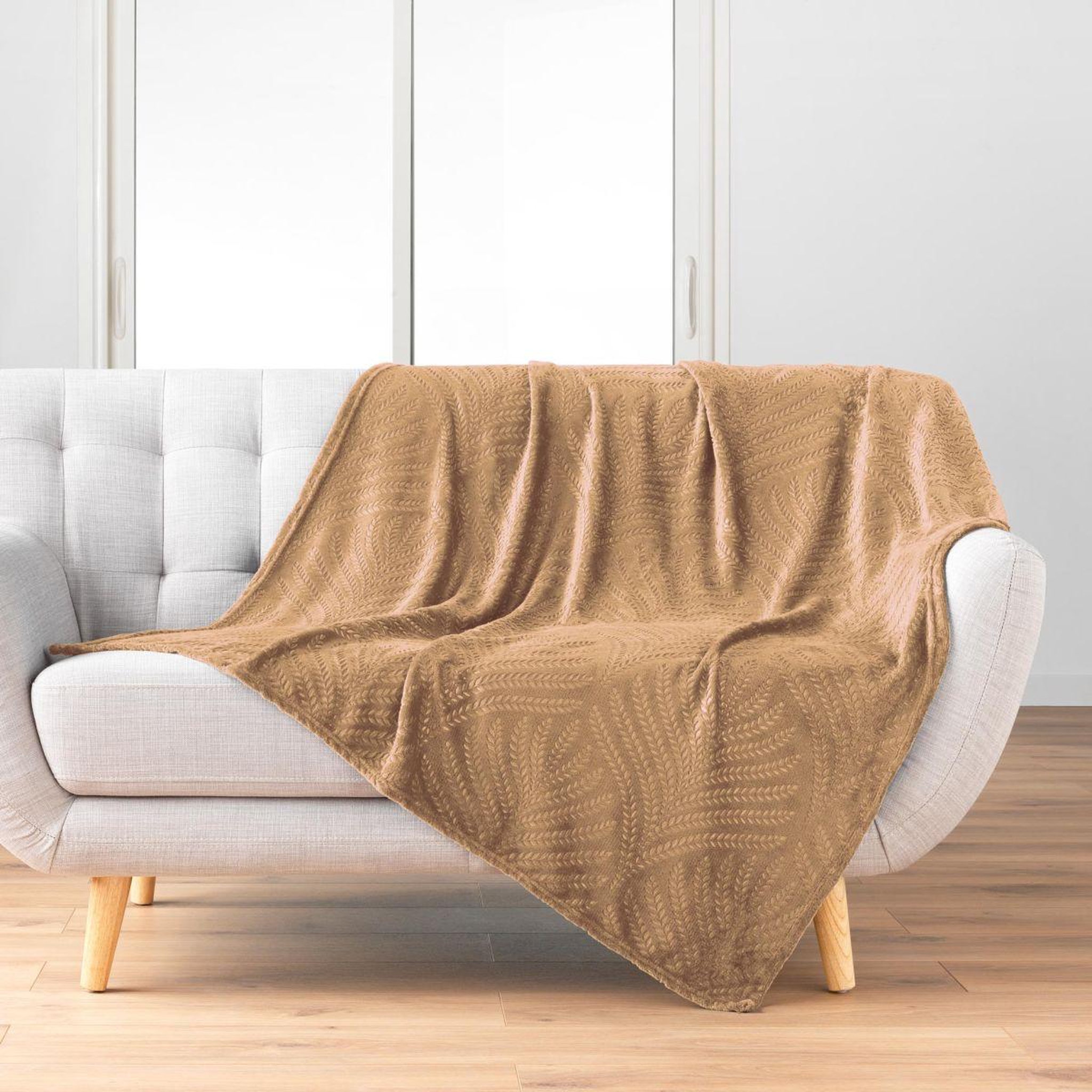 Voir la diapositive 4 : Douceur d'Intérieur Plaid uni en flanelle  nelia  125x150cm camel