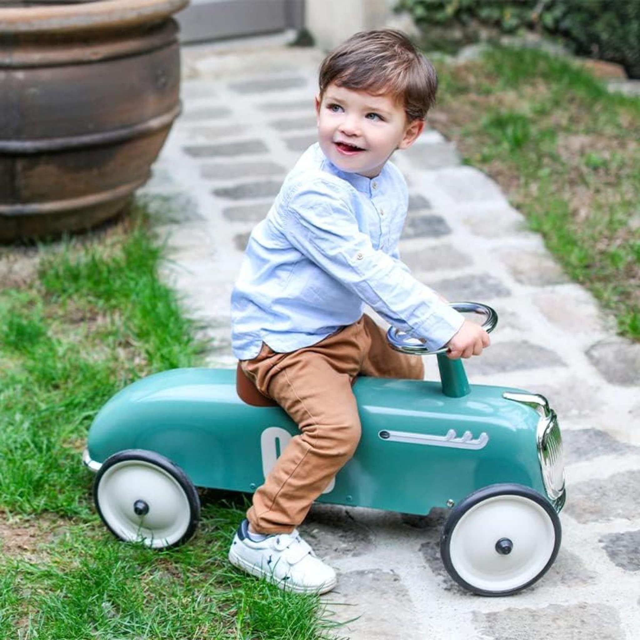 Voir la diapositive 3 : Baghera Véhicule enfant Roadster Vert Tendre