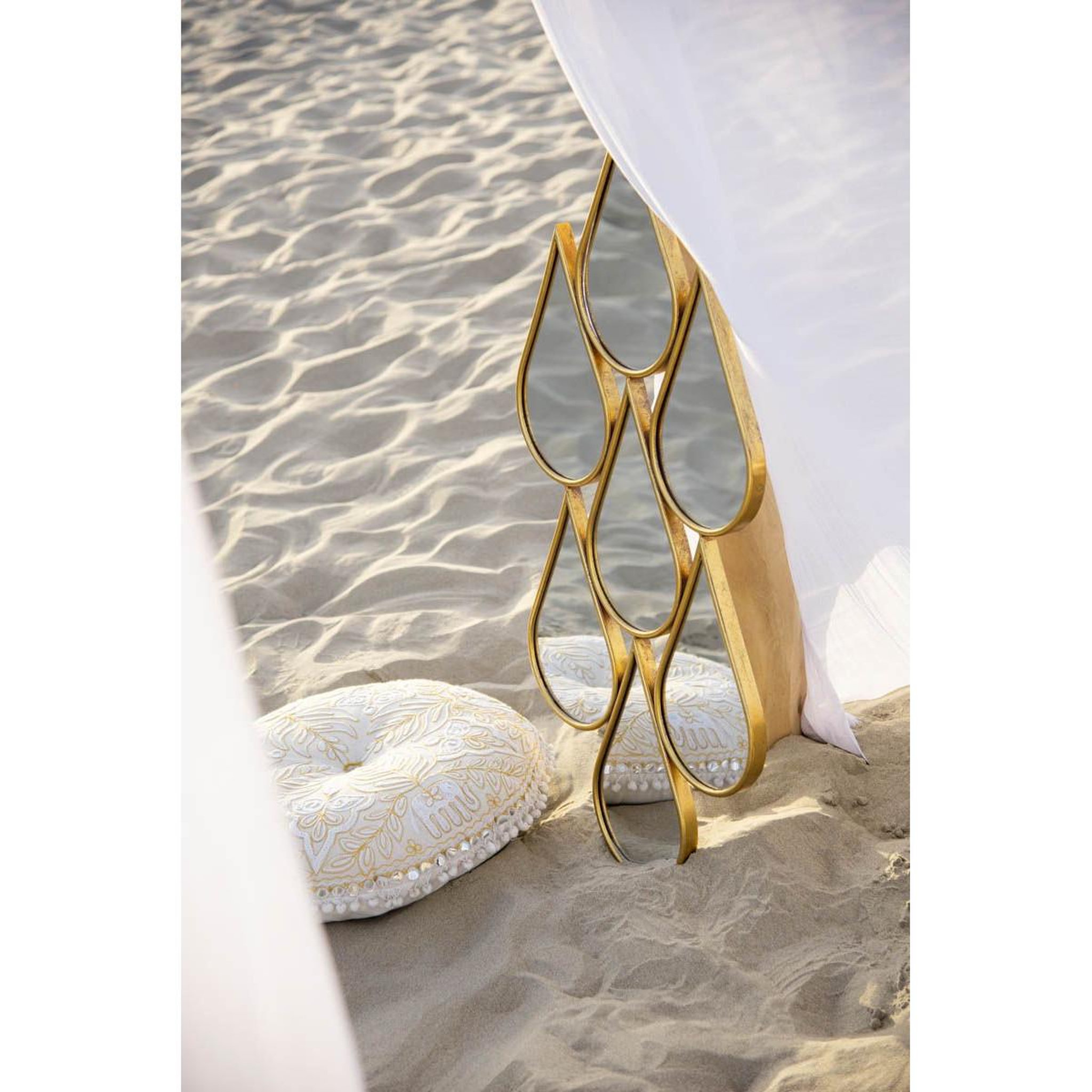 Voir la diapositive 5 : J-LINE Coussin de sol rond  éléphants  50cm crème