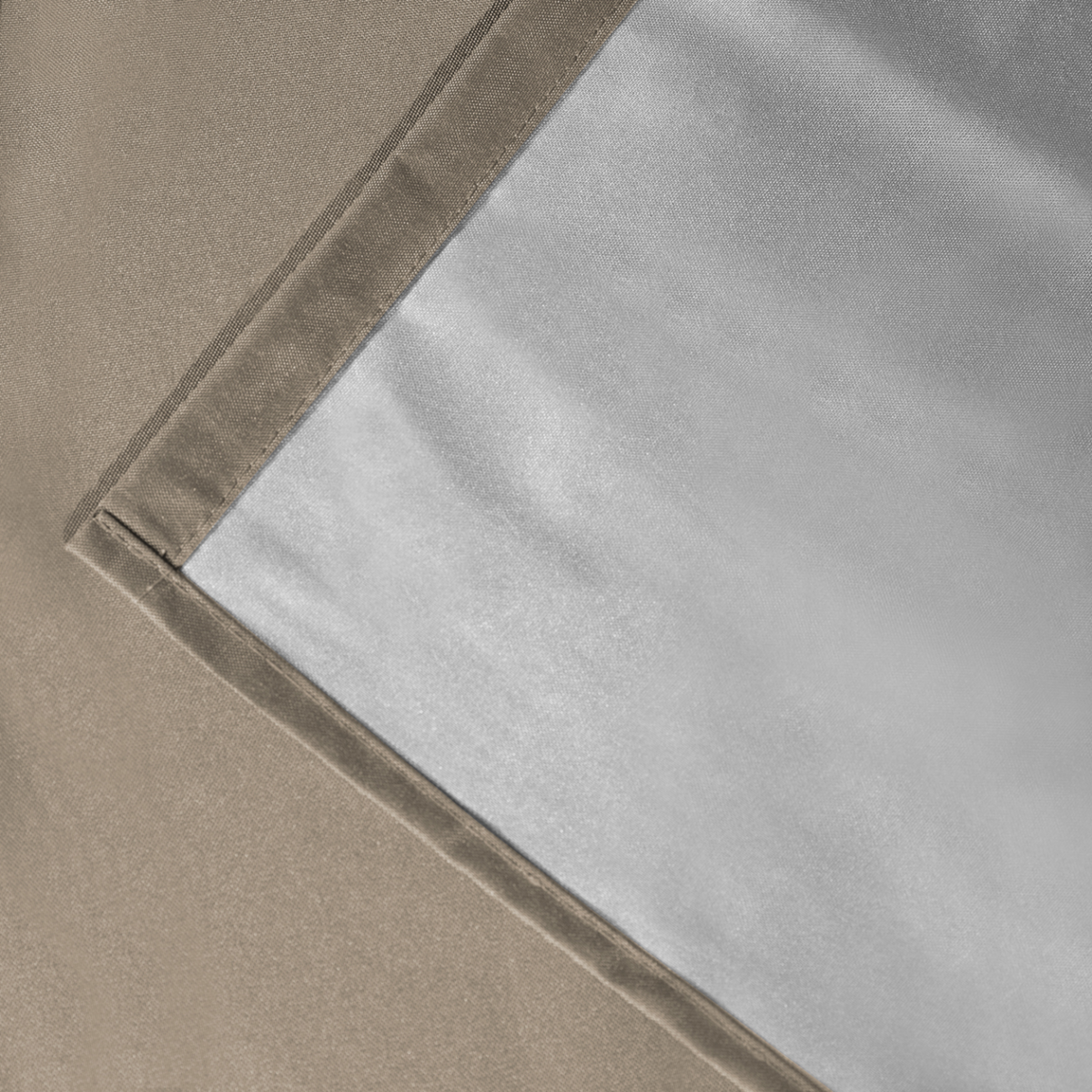 ID MARKET Lot de 2 rideaux thermiques taupe 135x240 cm