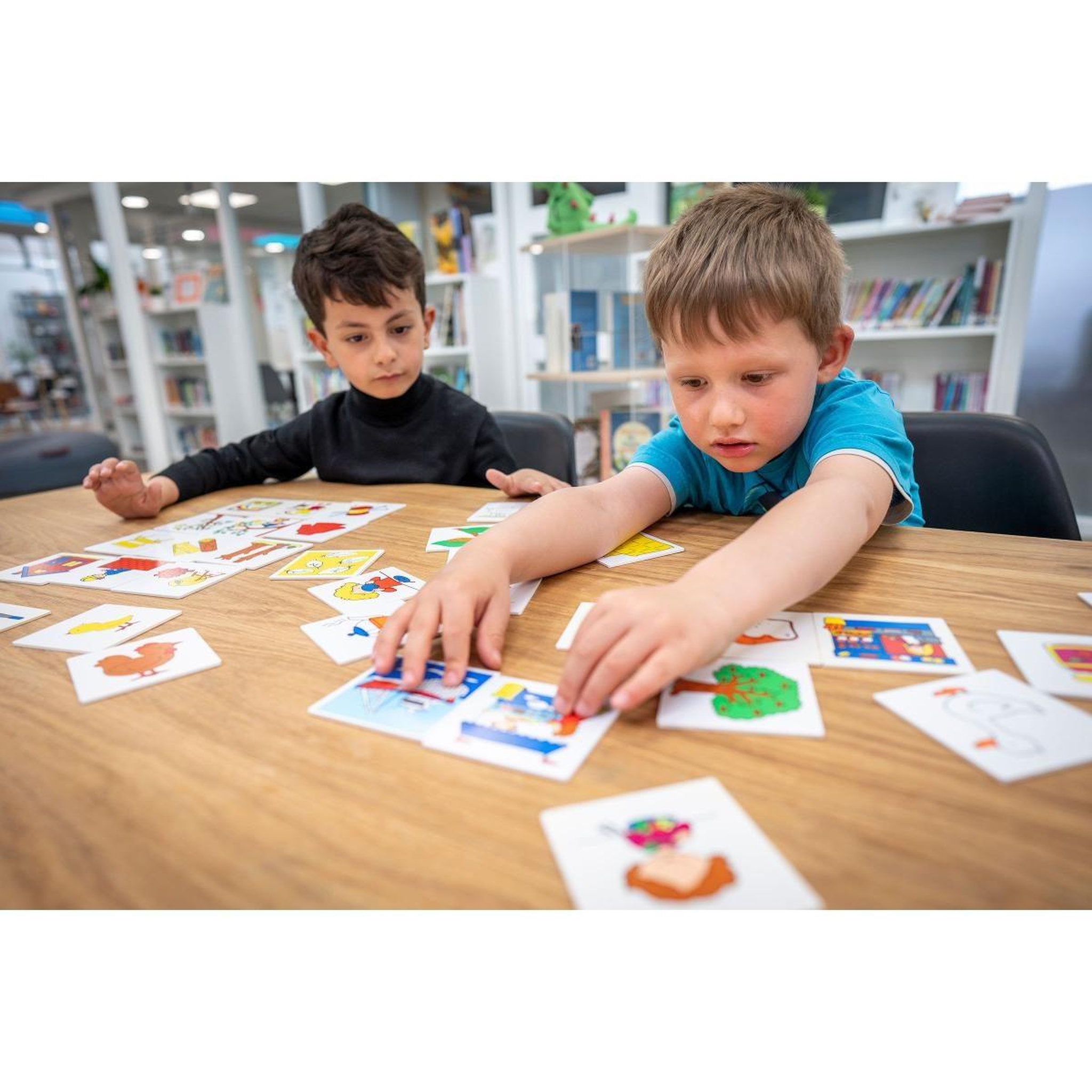 Voir la diapositive 5 : EDUCO Resulta — jeu éducatif pour la classe