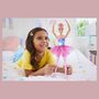Voir la diapositive 4 : BARBIE Poupée ballerine lumières magiques 