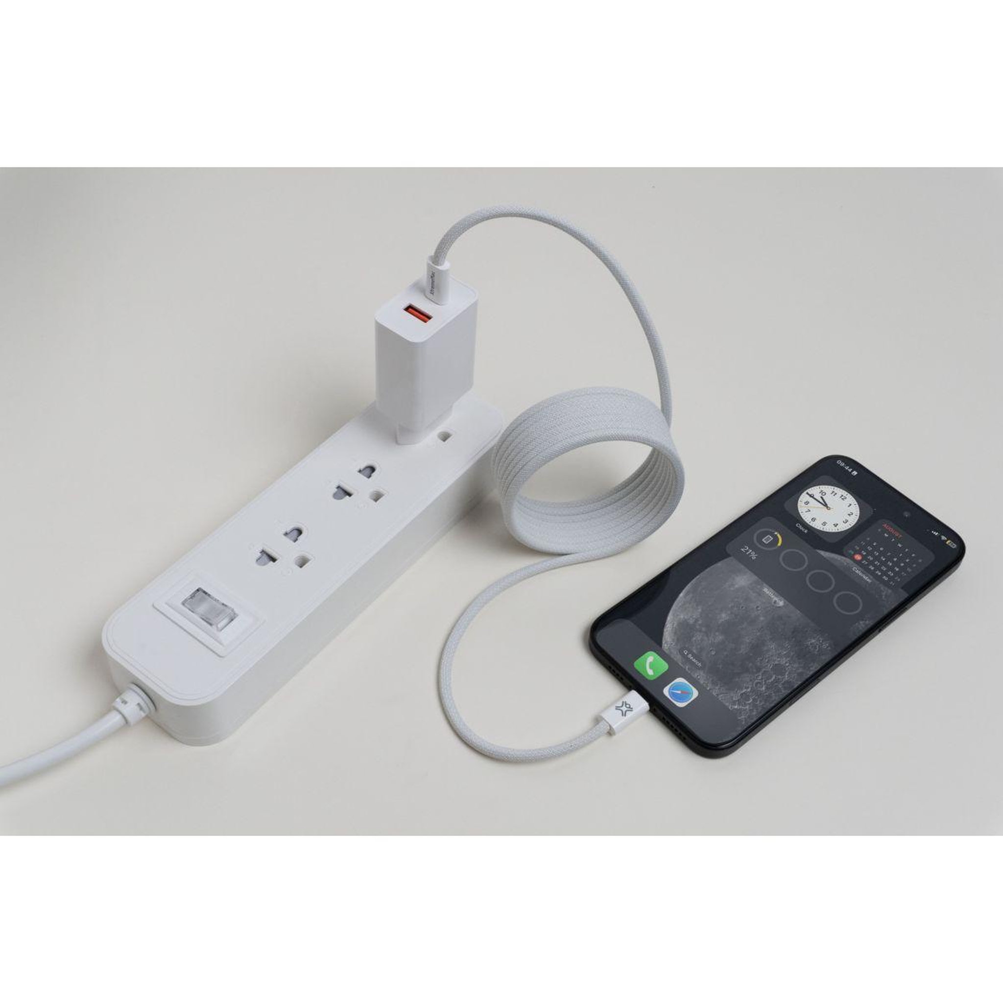 Voir la diapositive 3 : XTREMEMAC Câble usb c 2m blanc magnetique 60w