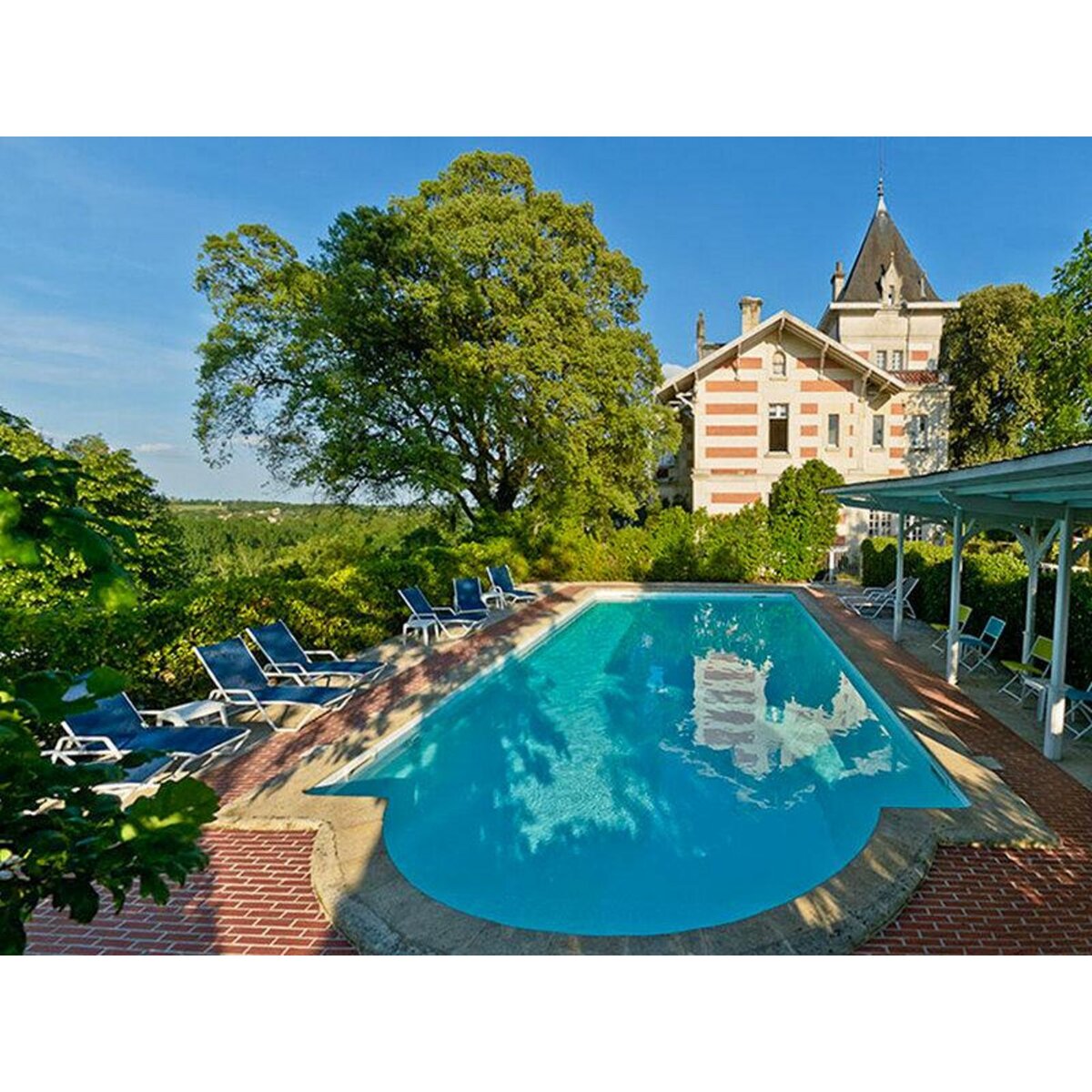 Smartbox Séjour d'exception de 2 jours en hôtel 4* avec dîner et accès au spa en lisière de Cognac - Coffret Cadeau Séjour