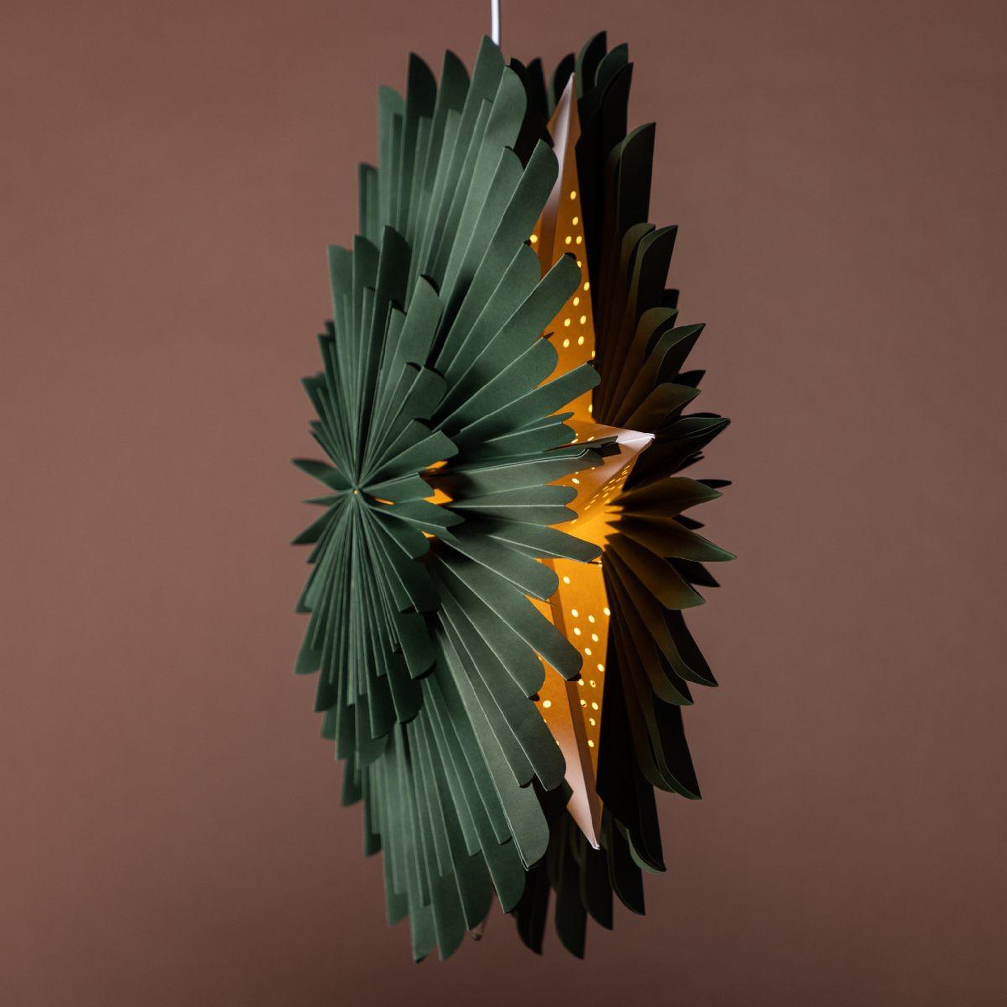 Voir la diapositive 6 : Paris Prix Lampe Suspension Design  Selen  60cm Vert
