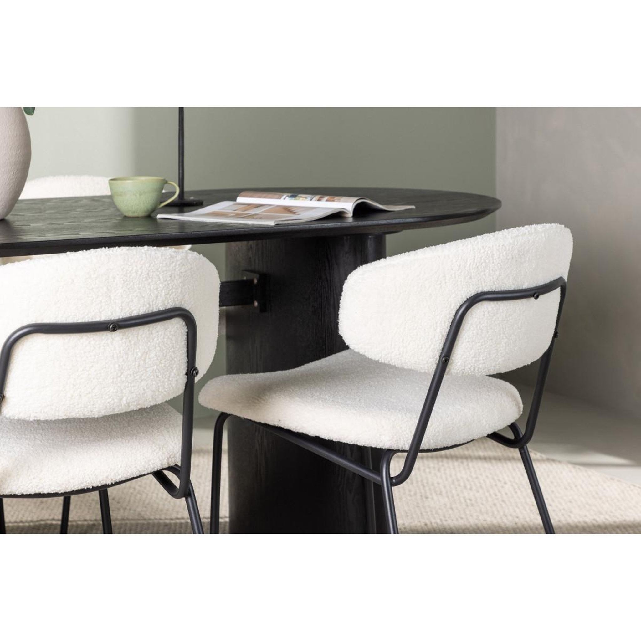 Voir la diapositive 6 : Paris Prix Ensemble table à manger & 4 chaises  isolde & chico  180cm noir & blanc crème