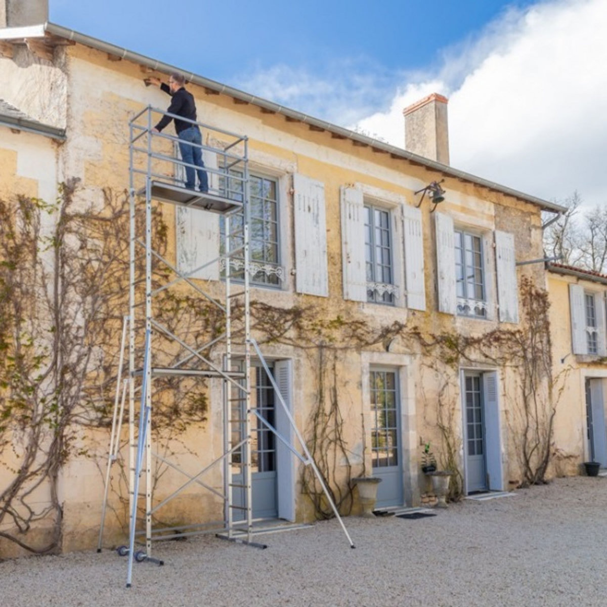 HAILO Echafaudage roulant d'escalier 7m en aluminium - HOBBYSTEP H7