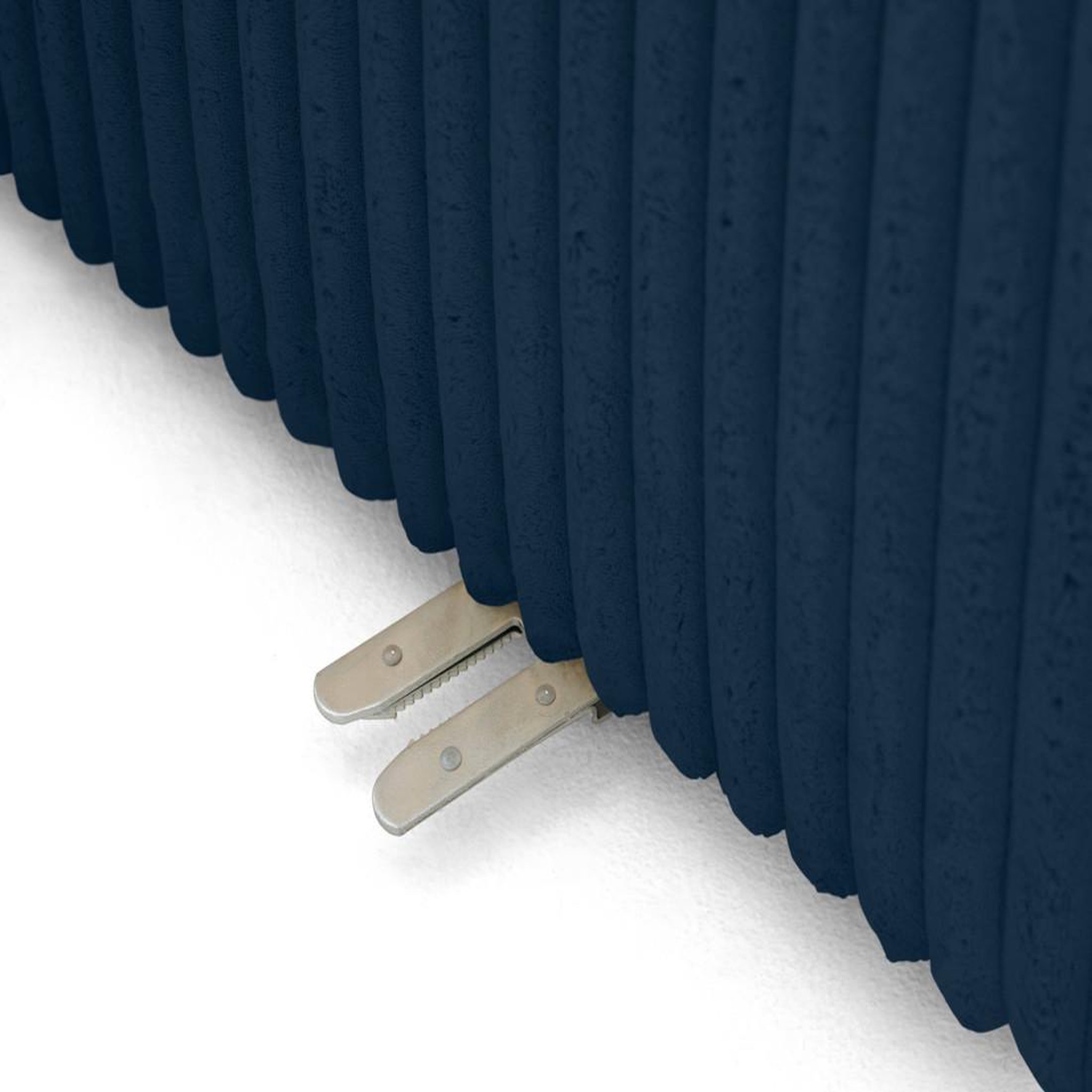 Voir la diapositive 6 : LISA DESIGN Victoire - canapé modulable d'angle droit 5 places en velours côtelé grosses côtes