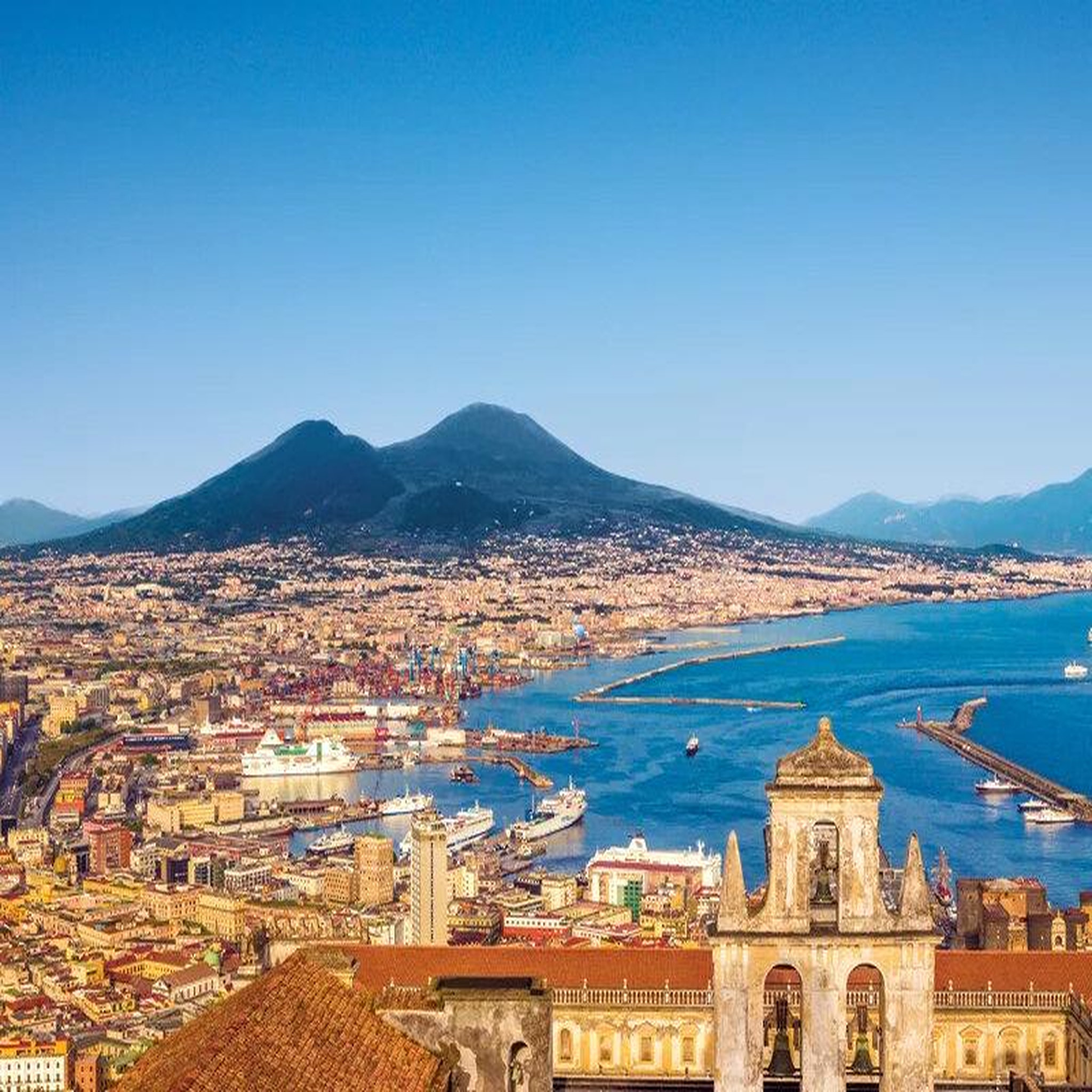 Voir la diapositive 2 : Smartbox 3 jours à naples avec excursion au vésuve - coffret cadeau séjour