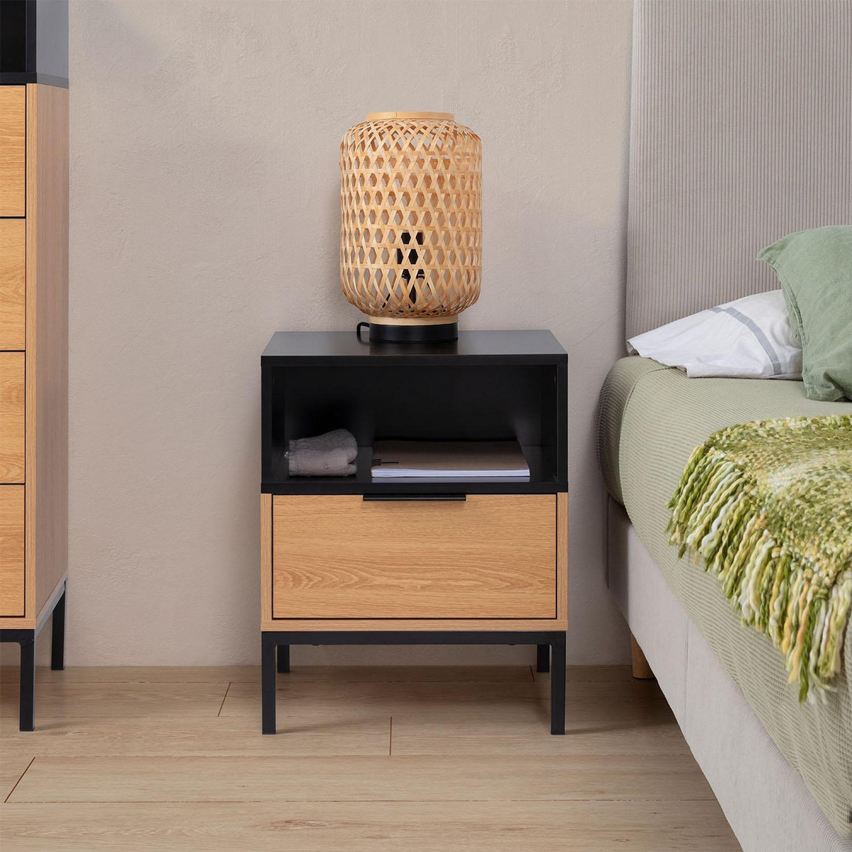 VS VENTA-STOCK Table de chevet Nieve 1 tiroir couleur Chêne