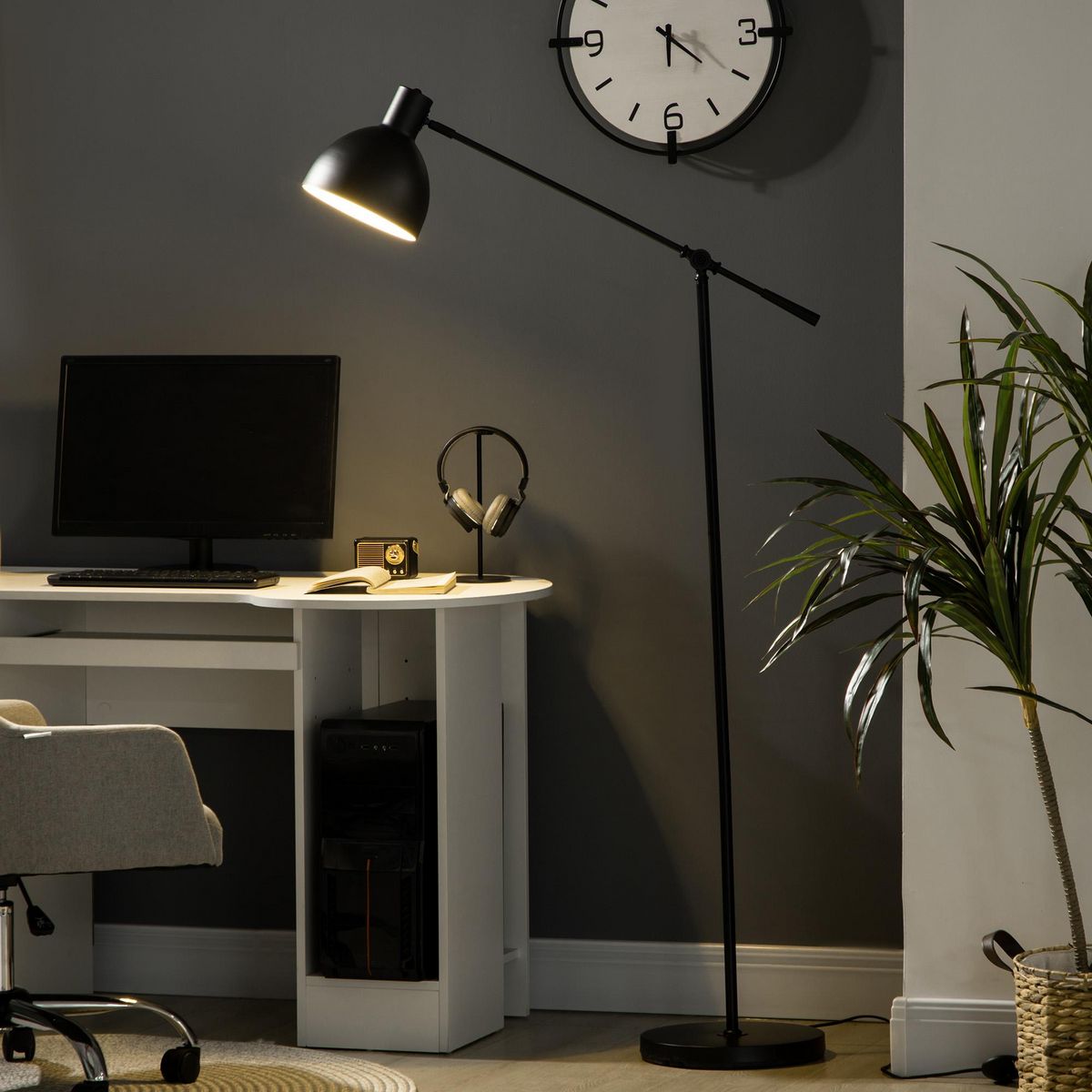 HOMCOM Lampadaire sur pied salon bureau 40W E27 - hauteur réglable, abat-jour et bras orientable - acier noir