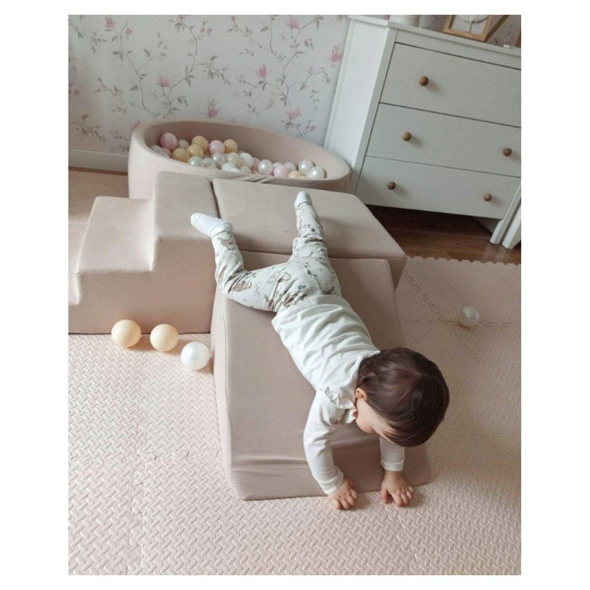 Voir la diapositive 2 : MONIO FOR KIDS Mousse play velours - 3 éléments beige