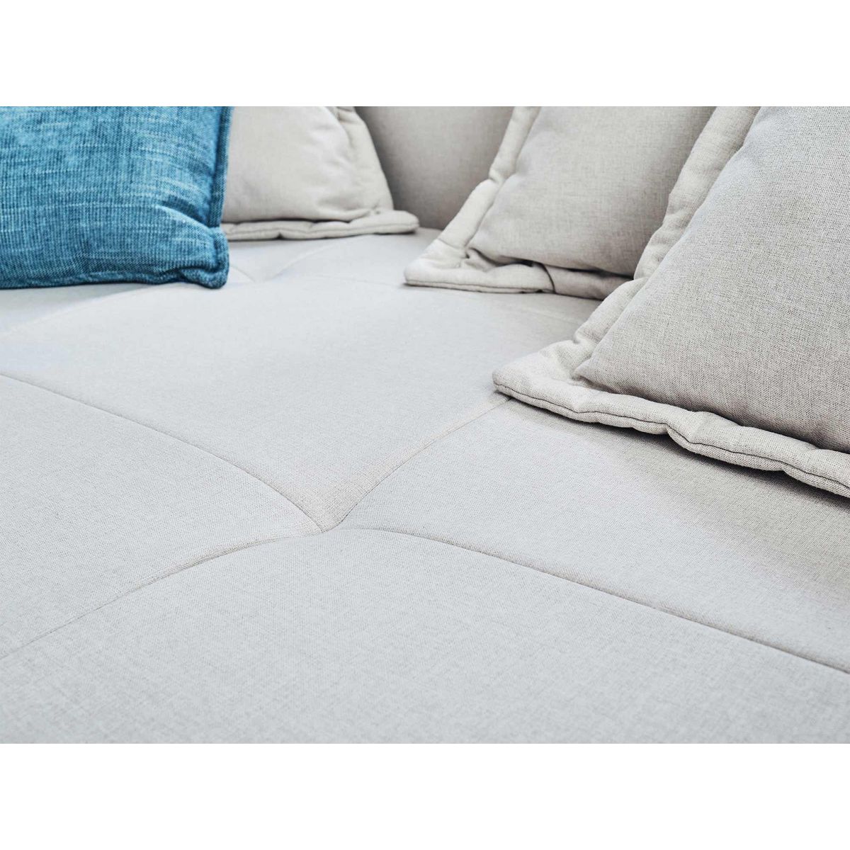 LISA DESIGN Lys - canapé droit 4 places - en tissu