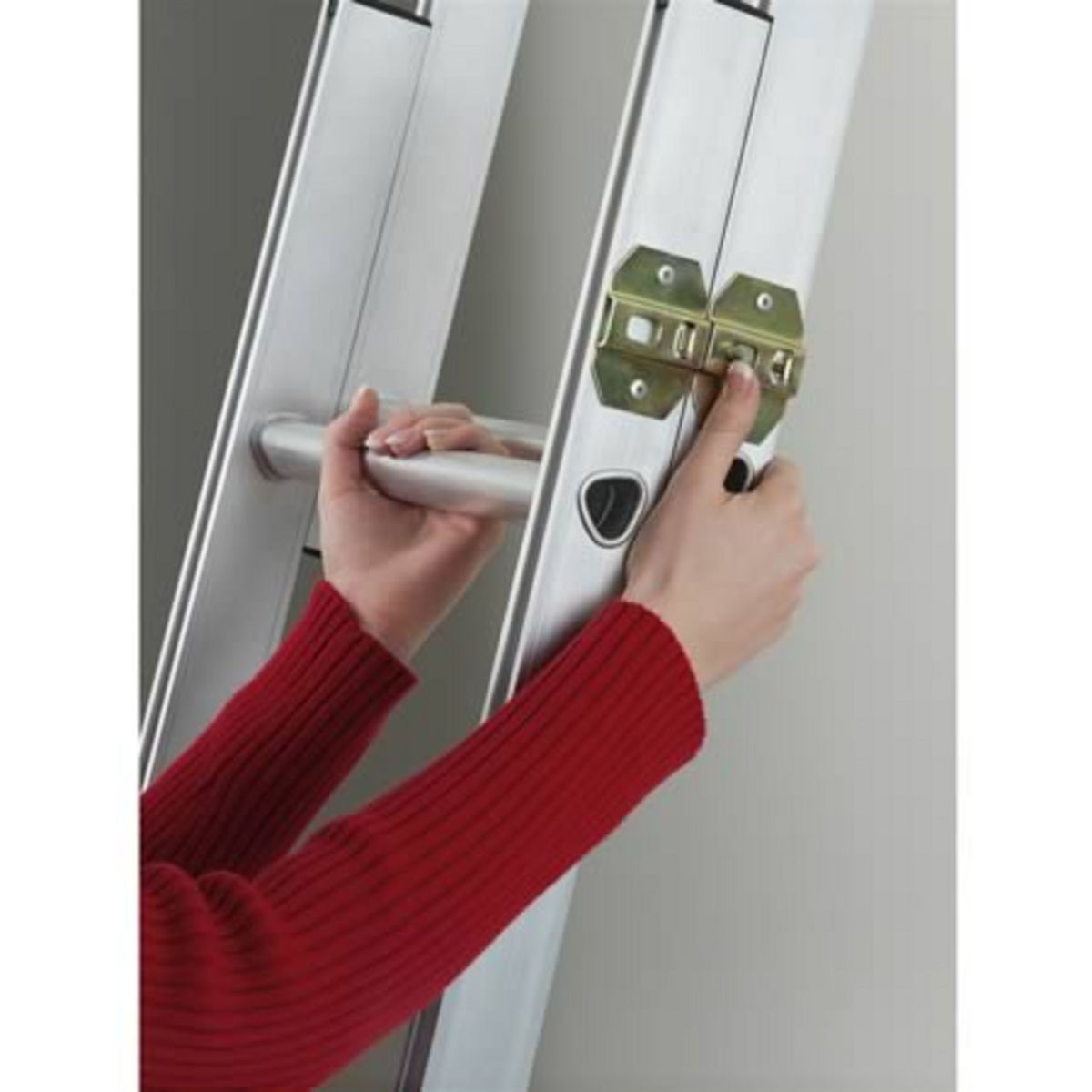 HAILO Echelle escamotable Alu 3x4 échelons - 3m