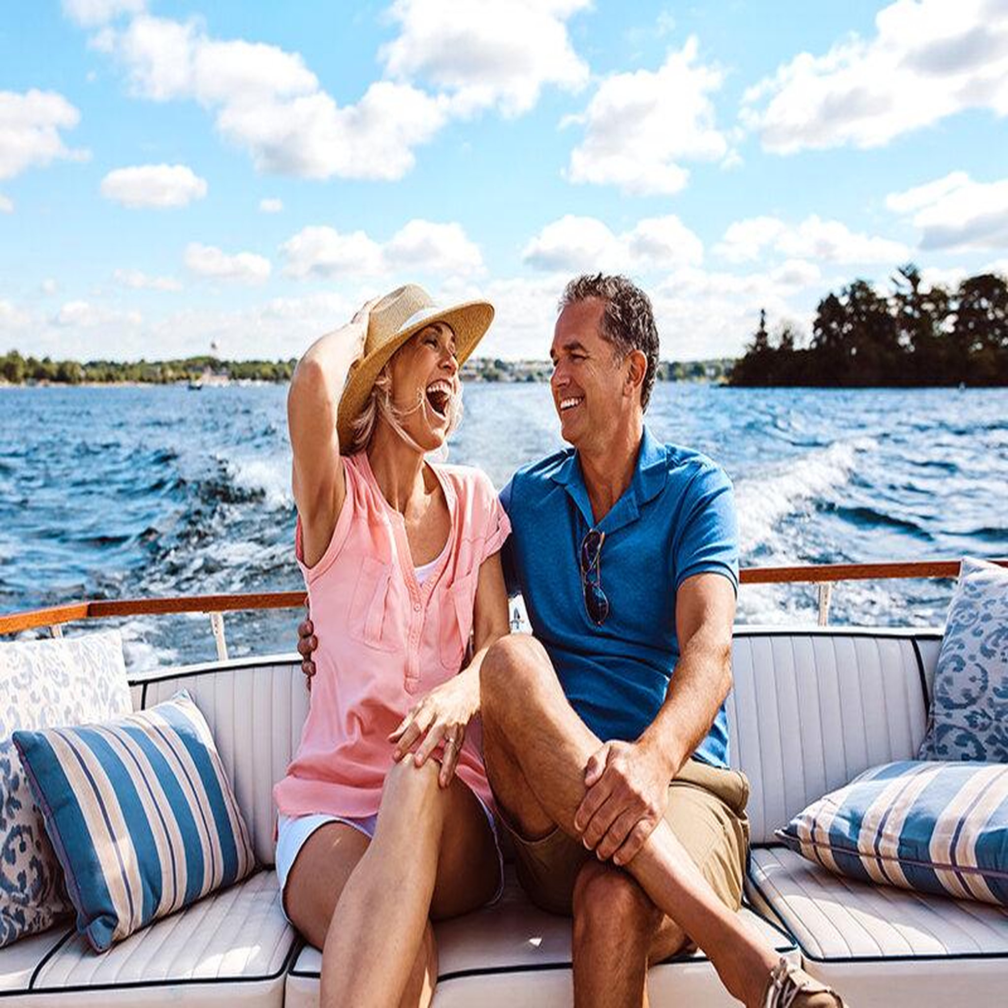 Voir la diapositive 4 : Smartbox Excusion en bateau et dégustation locale pour 2 personnes près d'Arcachon - Coffret Cadeau Multi-thèmes