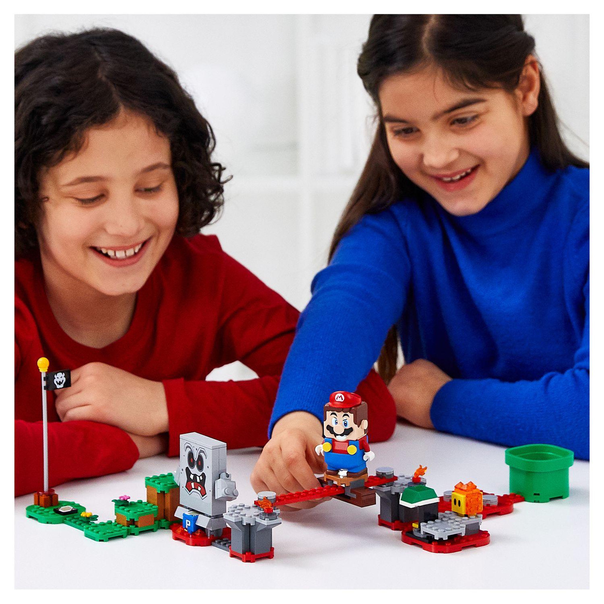 Voir la diapositive 4 : LEGO Super Mario 71364 - Ensemble d'extension La forteresse de lave de Whomp
