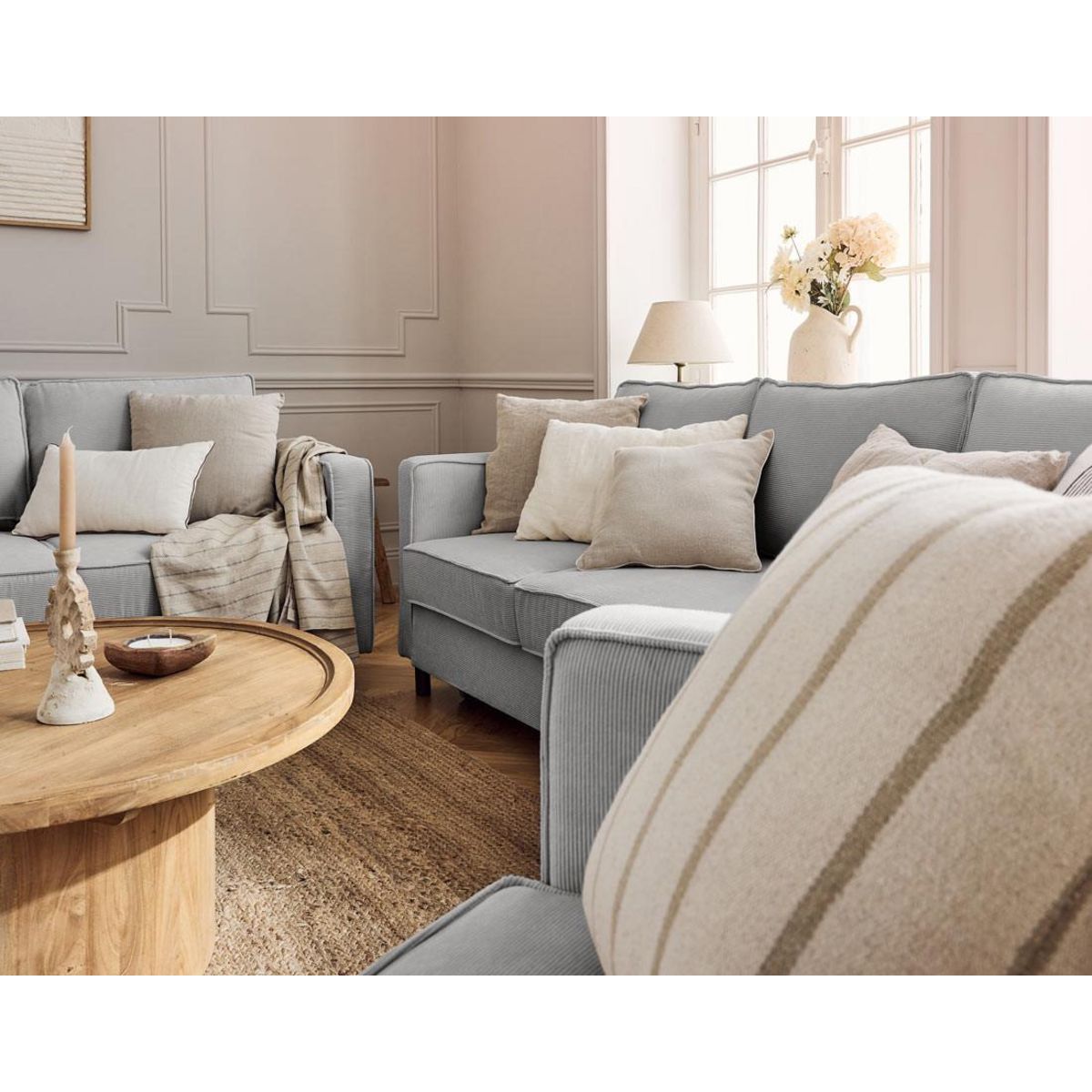 LISA DESIGN Jake - canapé 2 places en velours côtelé - pieds bois foncé