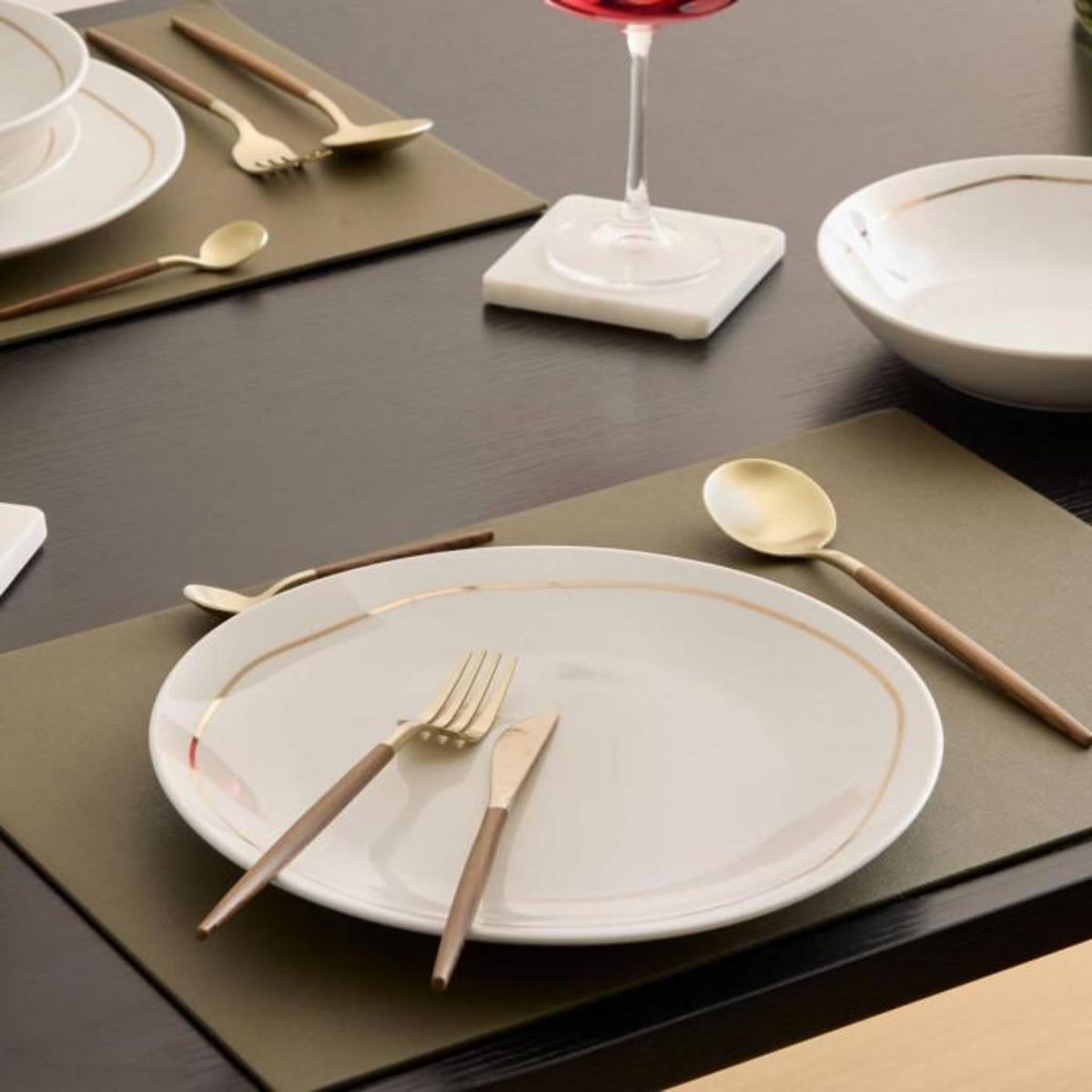 SECRET DE GOURMET Ménagère 24 Pièces en Inox  Ida  22cm Marron