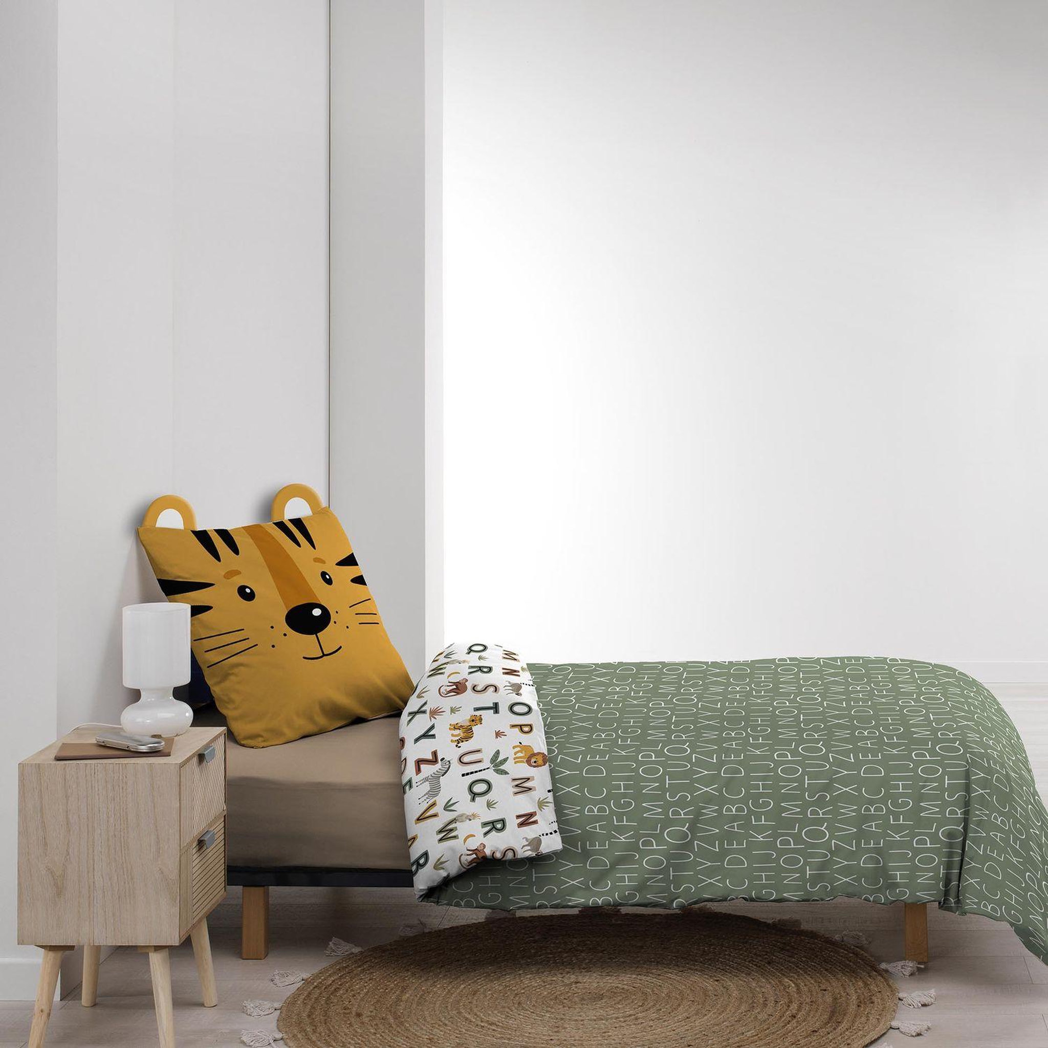Voir la diapositive 5 : Douceur d'Intérieur Parure de lit enfant réversible TIGRY - Coton 42 fils/cm² - 140 x 200 cm - Vert