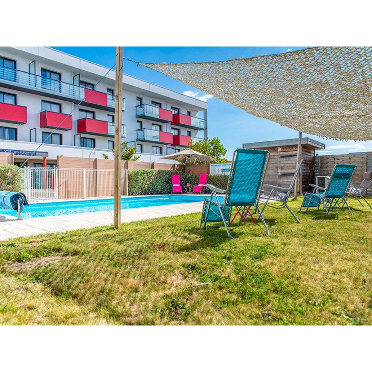 Smartbox Séjour près de la côte avec accès à l'espace détente - Coffret Cadeau Séjour