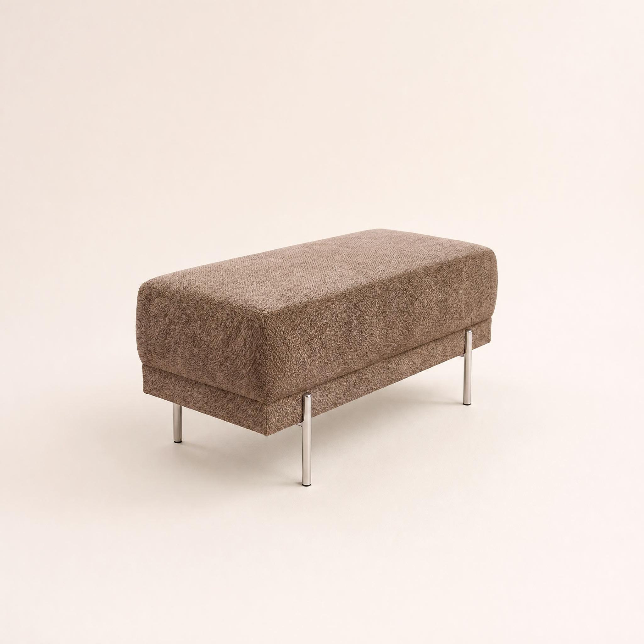Voir la diapositive 3 : BEST MOBILIER Gabin - pouf en velours texturé