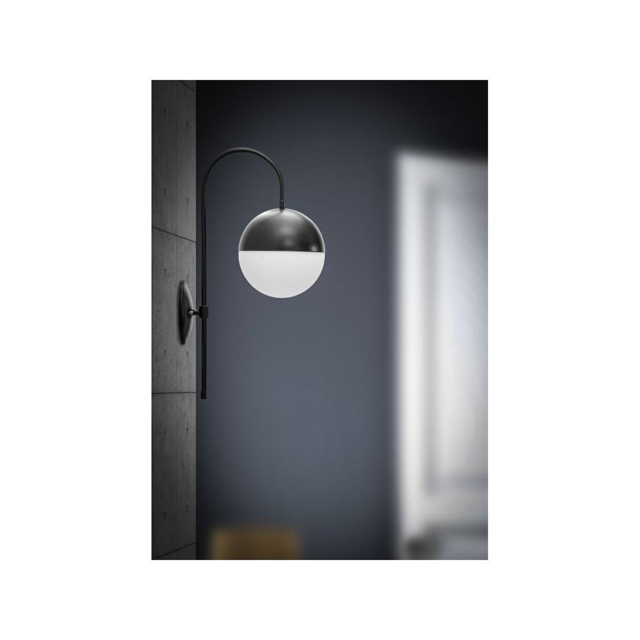 Voir la diapositive 6 : Paris Prix Applique murale sphère  glamy street  51cm blanc & noir