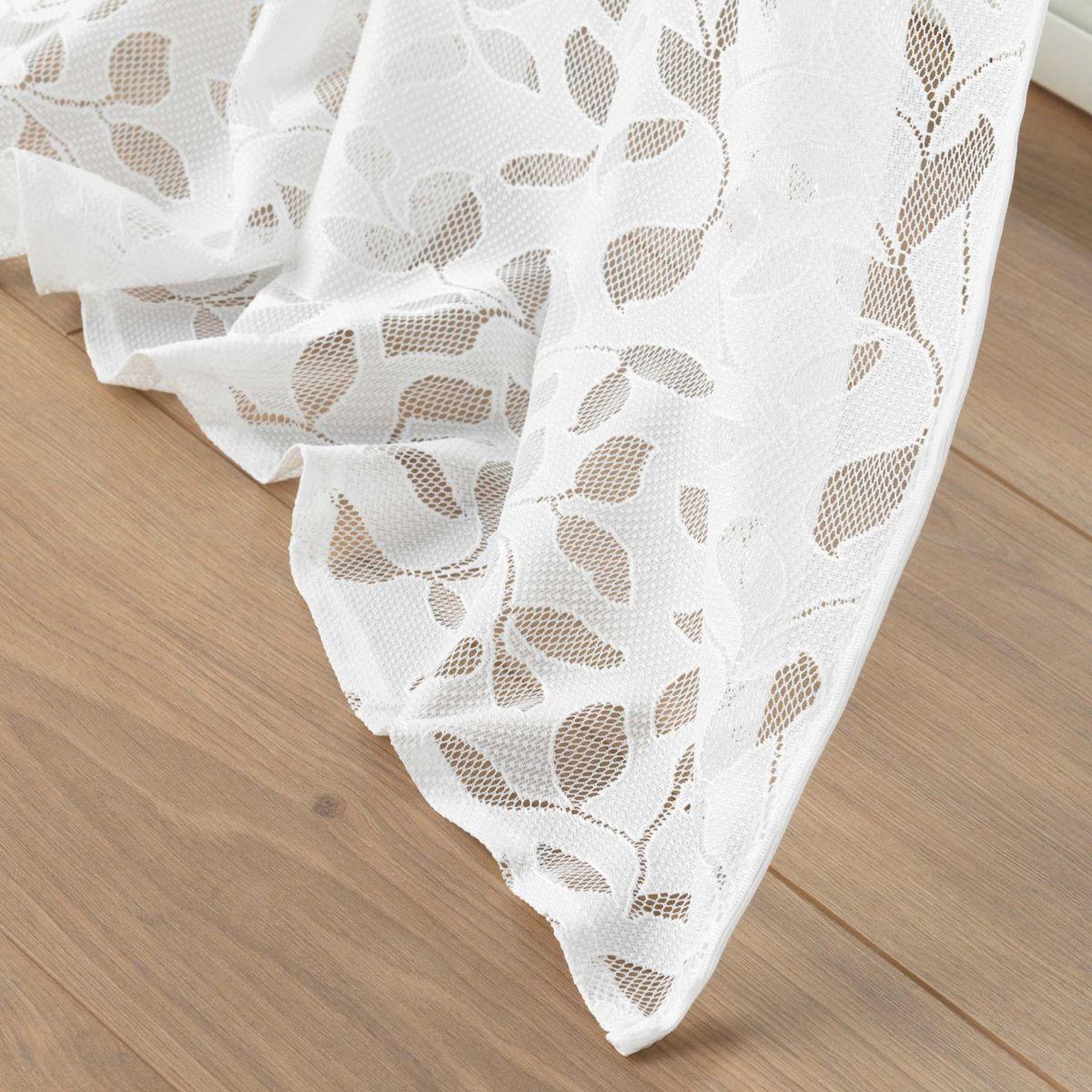 Voir la diapositive 3 : Douceur d'Intérieur Rideau voilage à œillets maille  manon  140x240cm blanc