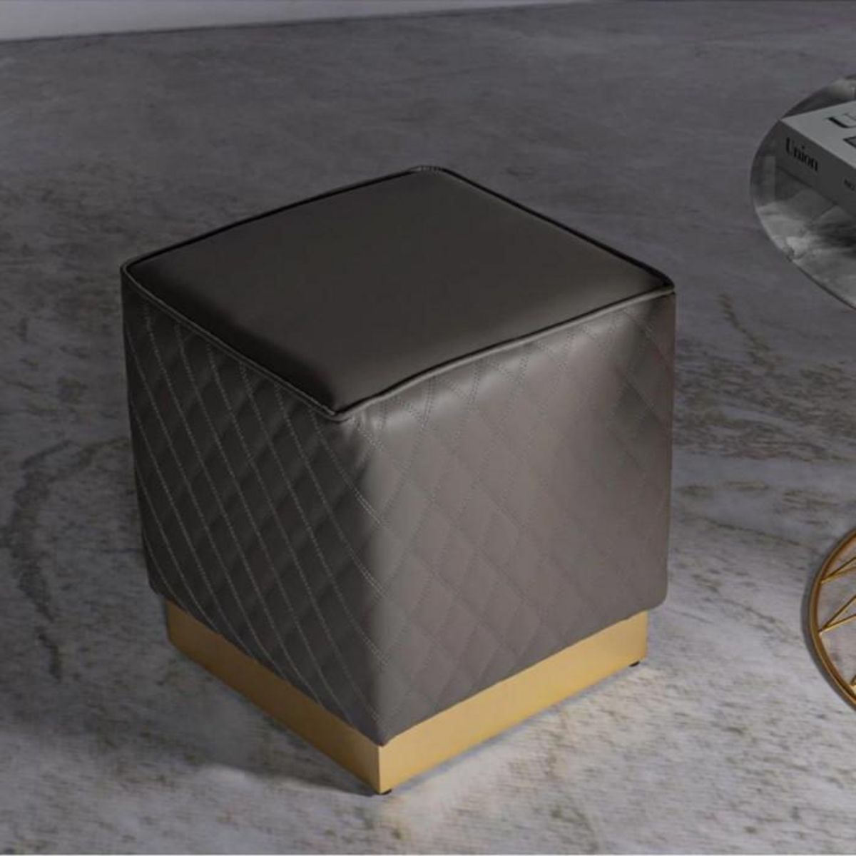 Paris Prix Pouf Matelassé  Sharon  38cm Gris & Or