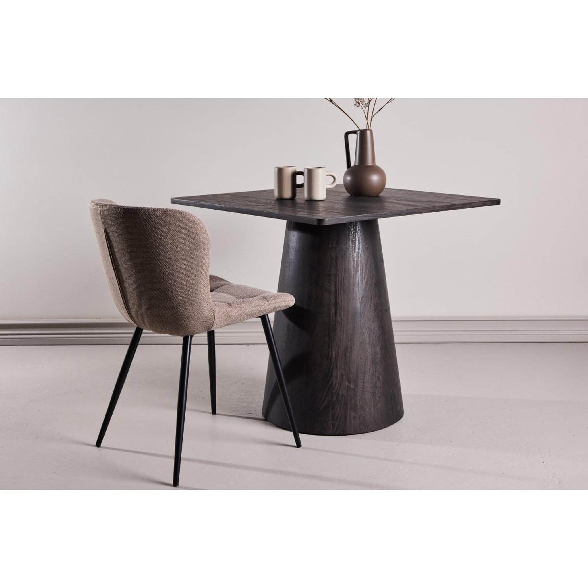 Voir la diapositive 4 : Paris Prix Table à manger design  lanzi  80cm moka