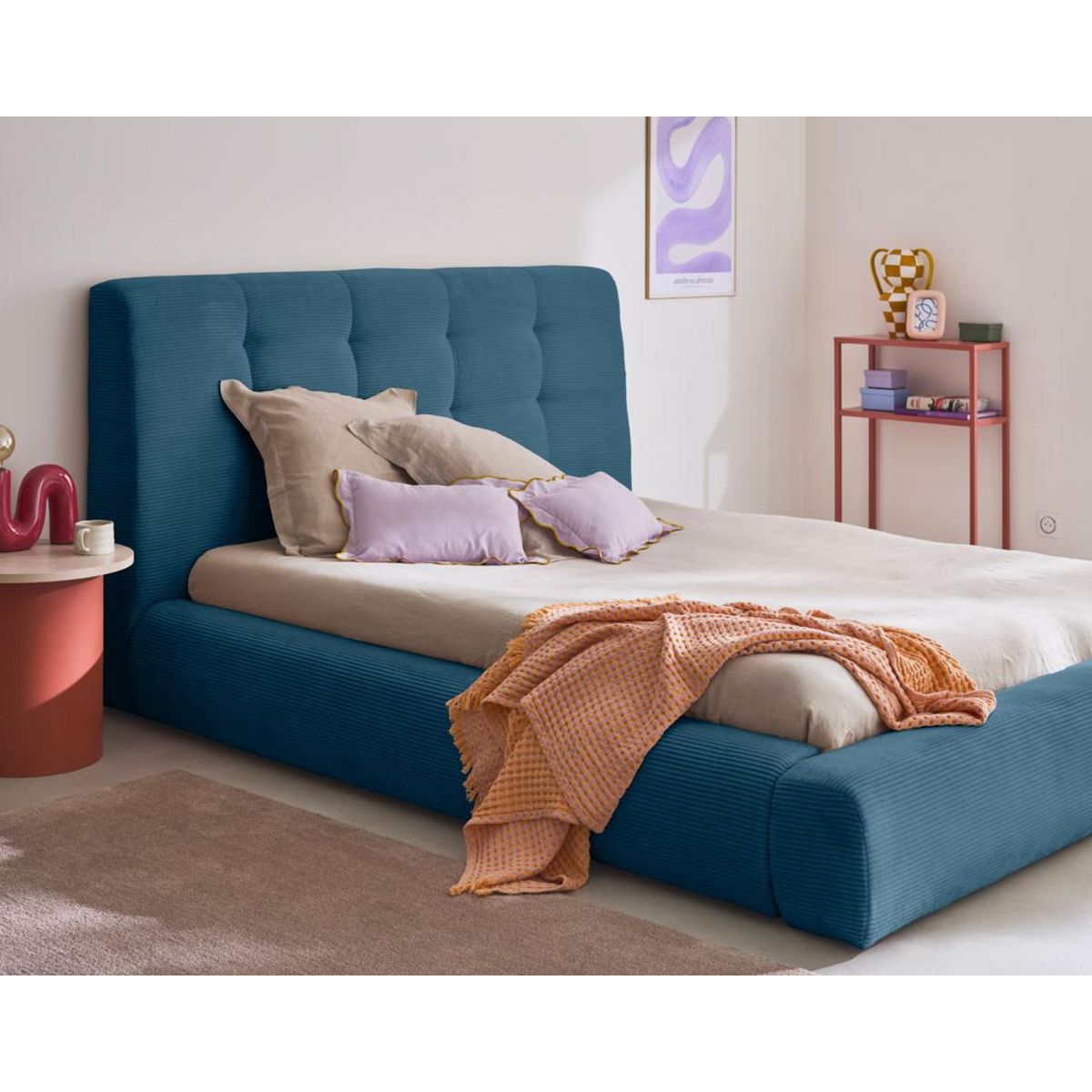 LISA DESIGN Onyx - lit coffre - 140x190 cm - en velours côtelé - sommier inclus