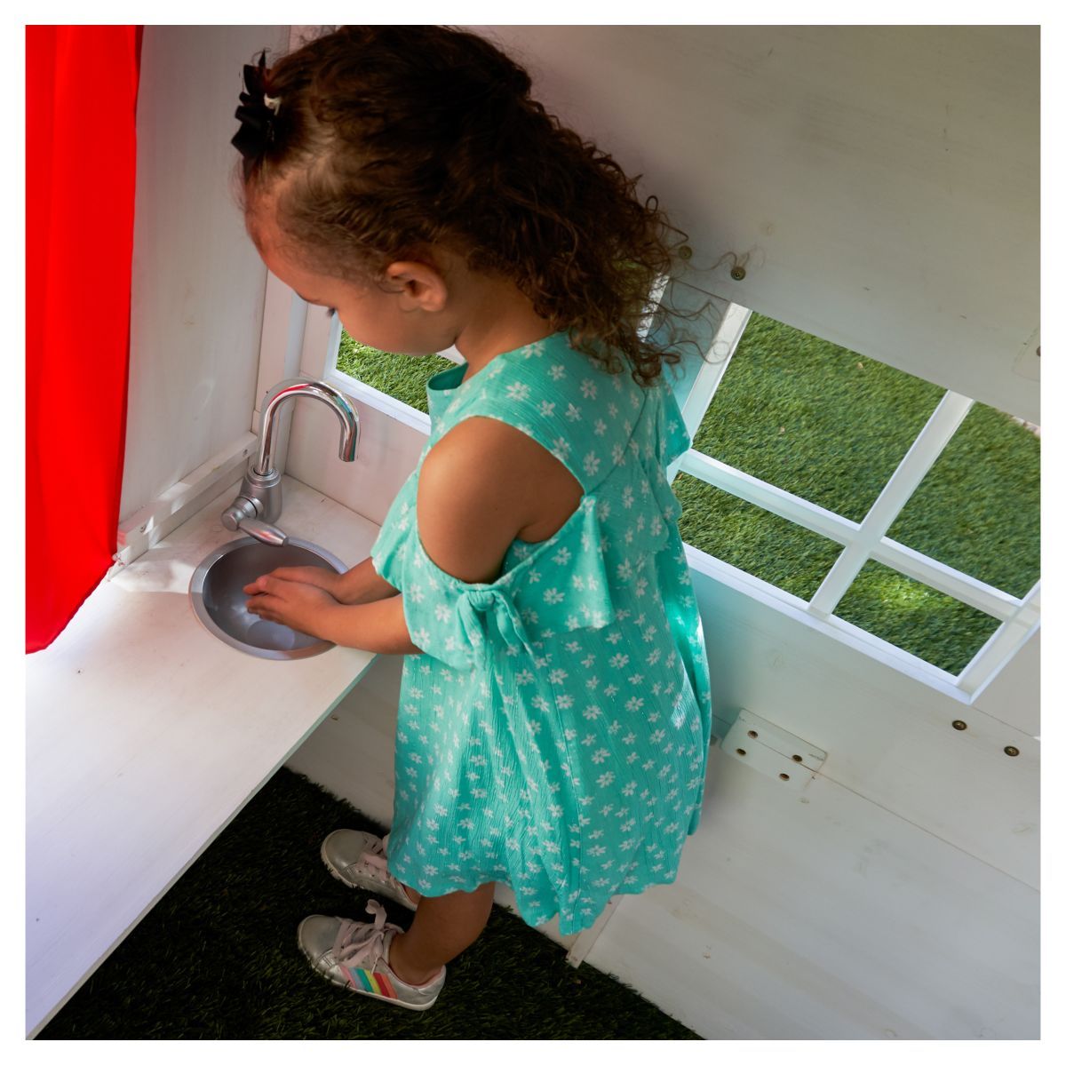 Kidkraft Maisonnette en bois enfant blanche MODERN