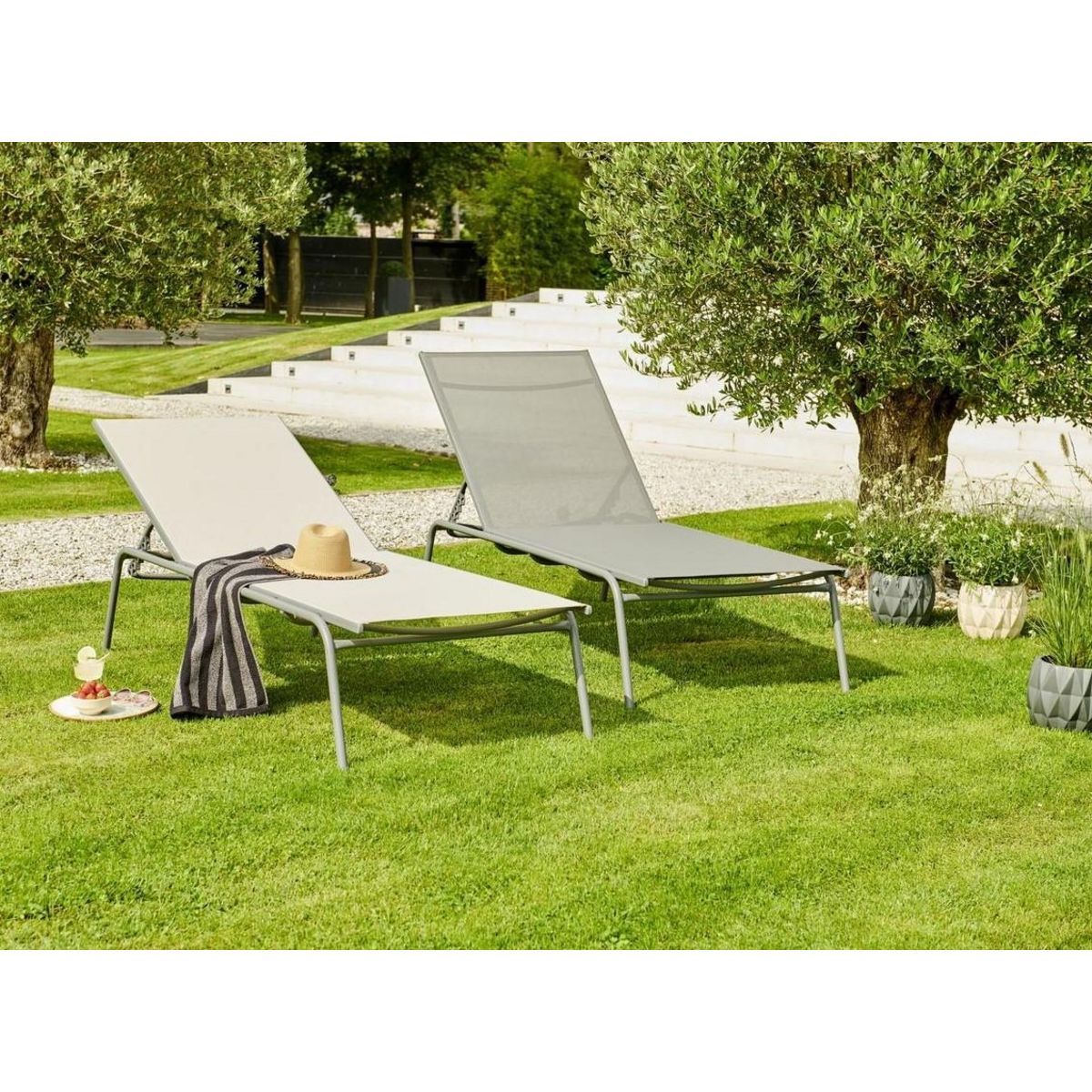 GARDENSTAR Bain de soleil XXL - Textilène et acier - 200x76x40cm - Gris 