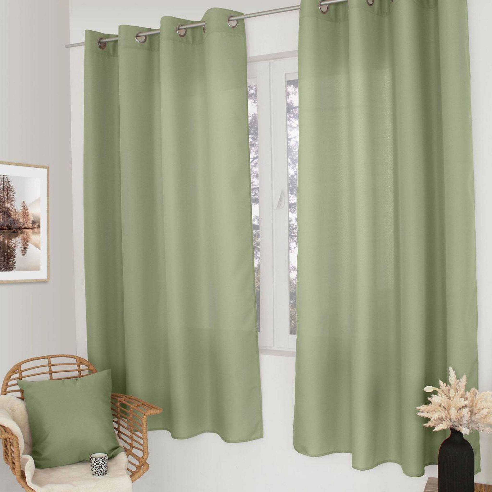 ENJOY HOME Rideau à œillets uni  basic  140x240cm vert olive