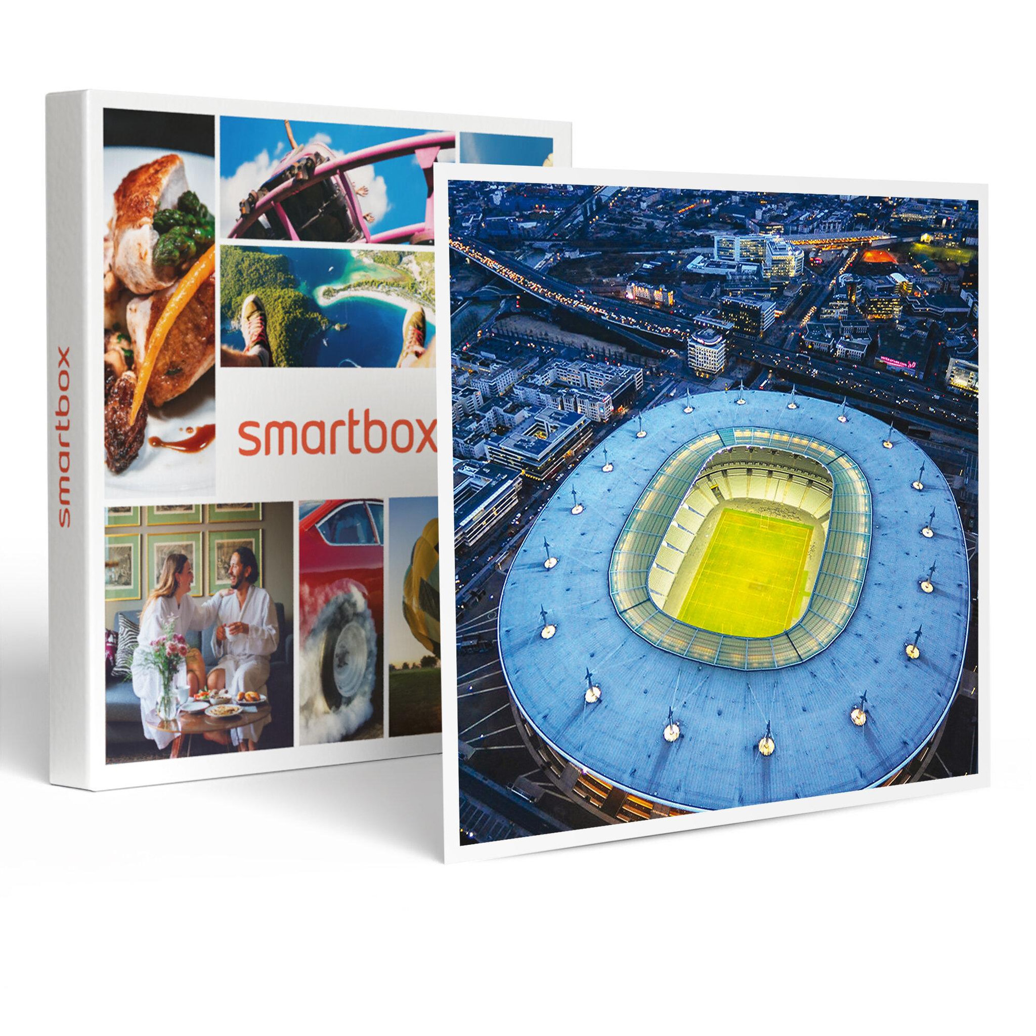Voir la diapositive 1 : Smartbox Visite des coulisses du Stade de France pour 2 adultes - Coffret Cadeau Sport & Aventure