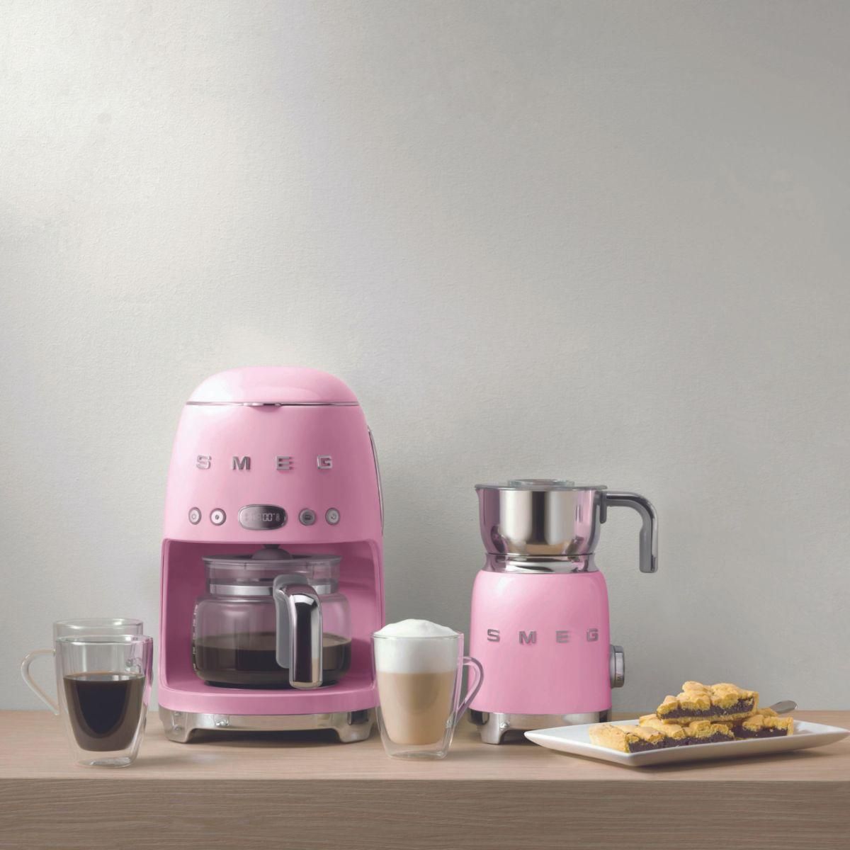 SMEG Cafetière filtre DCF02PKEU
