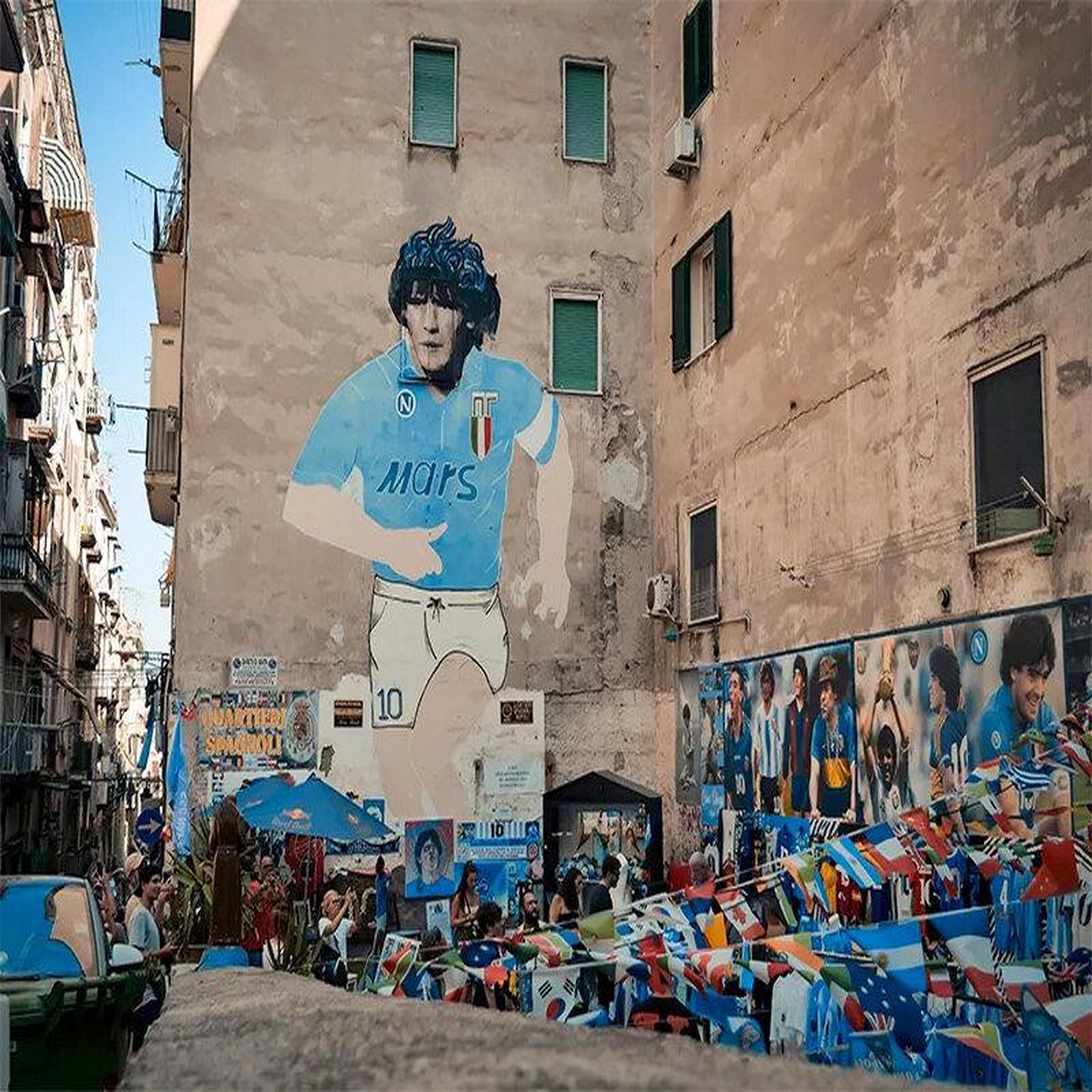 Voir la diapositive 4 : Smartbox 3 jours à naples avec excursion au vésuve - coffret cadeau séjour