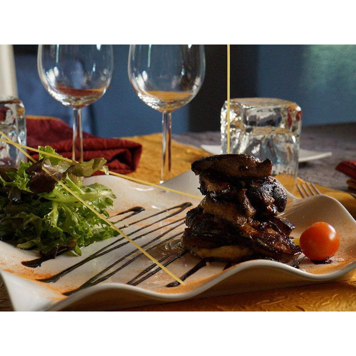 Smartbox Repas en tête-à-tête à la table d'un restaurant gastronomique en France - Coffret Cadeau Gastronomie