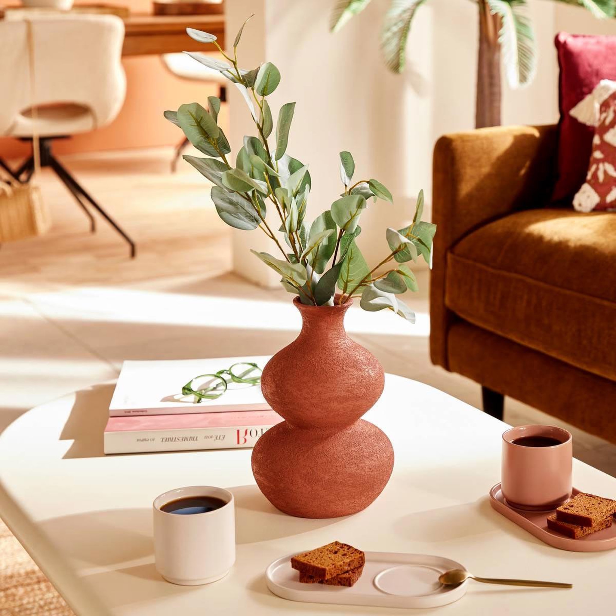 Voir la diapositive 2 : ATMOSPHERA Vase design en céramique  ezia  23cm terracotta