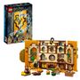 Voir la diapositive 2 : LEGO Harry Potter 76412 - Le blason de la maison Poufsouffle, Jouet avec 3 Minifigurines et Mandragore, Décoration Murale à Collectionner, Château de Poudlard