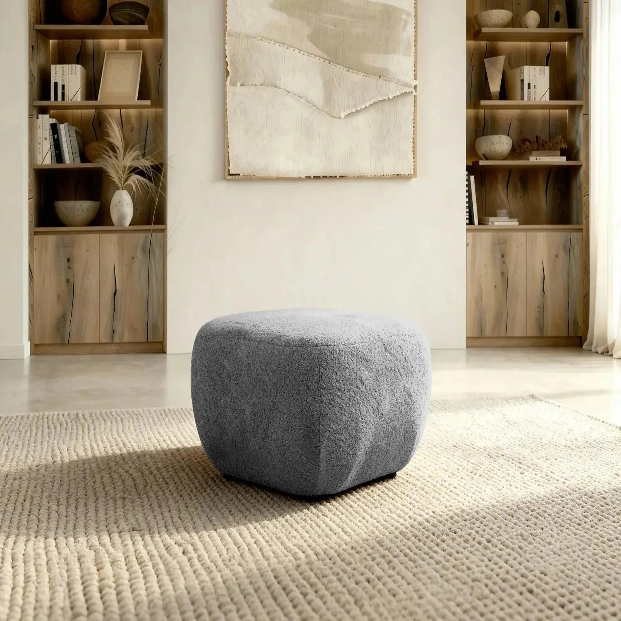 Voir la diapositive 3 : CASANOVA PARIS Santiago - pouf tissu bouclette