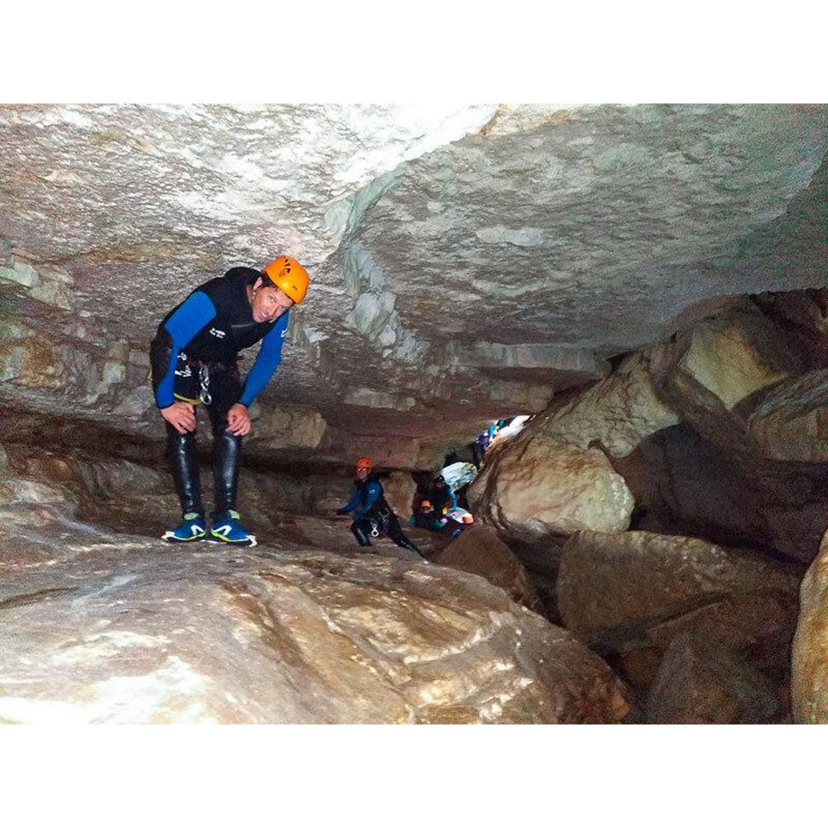 Smartbox Descente du canyon du Groin près de Chambéry pour 2 adultes et 2 enfants - Coffret Cadeau Sport & Aventure