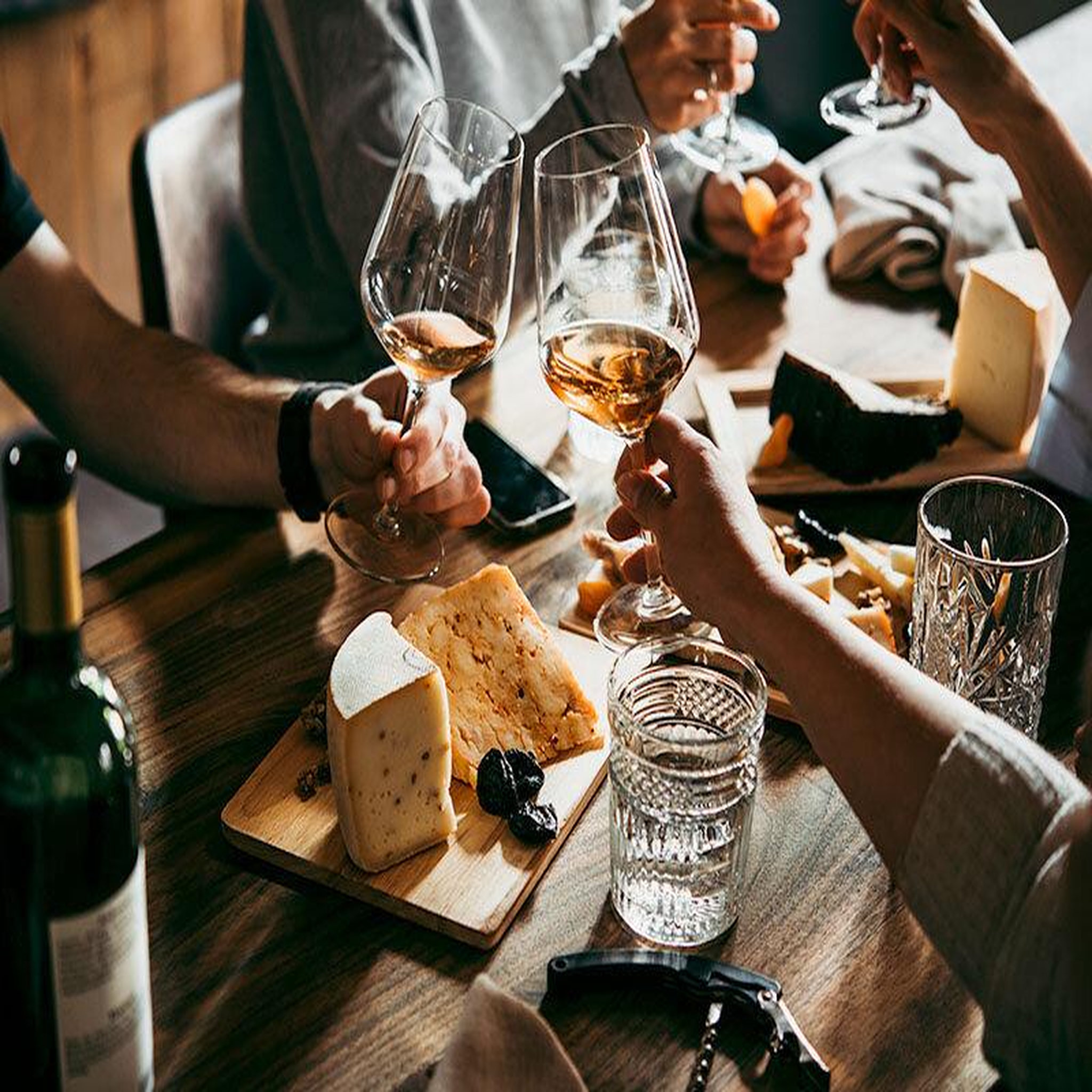 Voir la diapositive 4 : Smartbox À la découverte des vins bordelais - coffret cadeau séjour