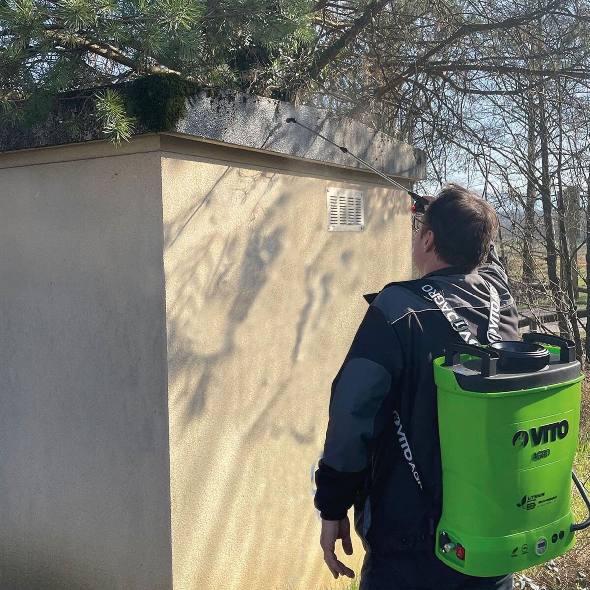 VITO Garden Pulvérisateur Electrique à Batterie Lithium 12V/8AH 16L 6 bars Chargeur Végetaux jardin toitures VITO