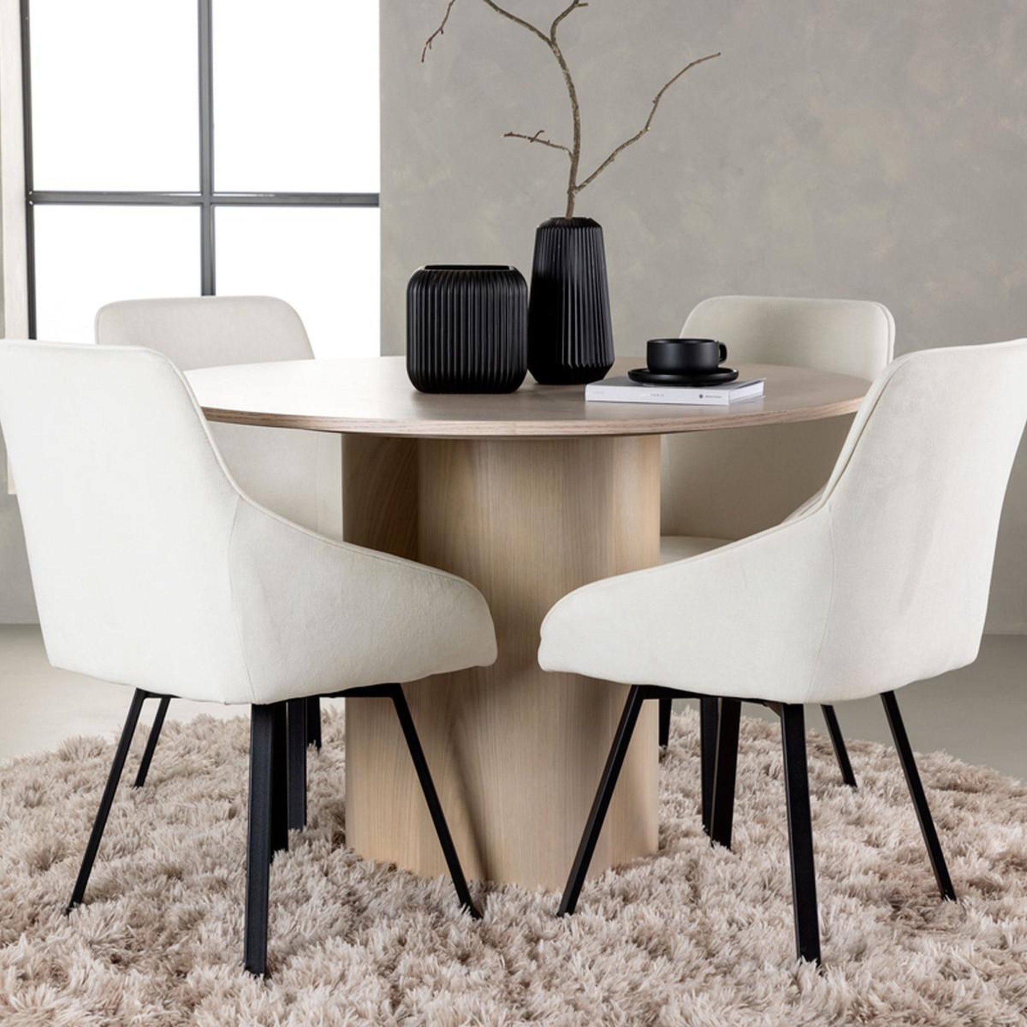 Voir la diapositive 3 : Paris Prix Ensemble table à manger & 4 chaises  olivia & rosie  110cm naturel & beige