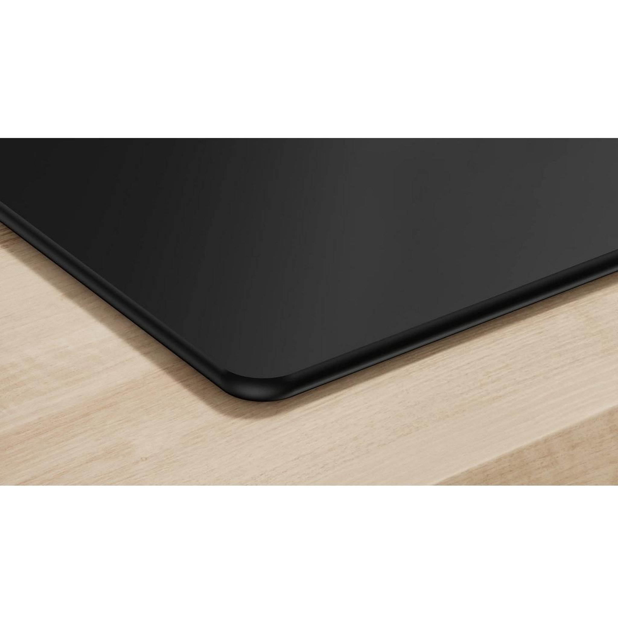 Voir la diapositive 5 : BOSCH Table de cuisson induction 60cm 4 feux 7400w noir mat - PVQ61CHB1E