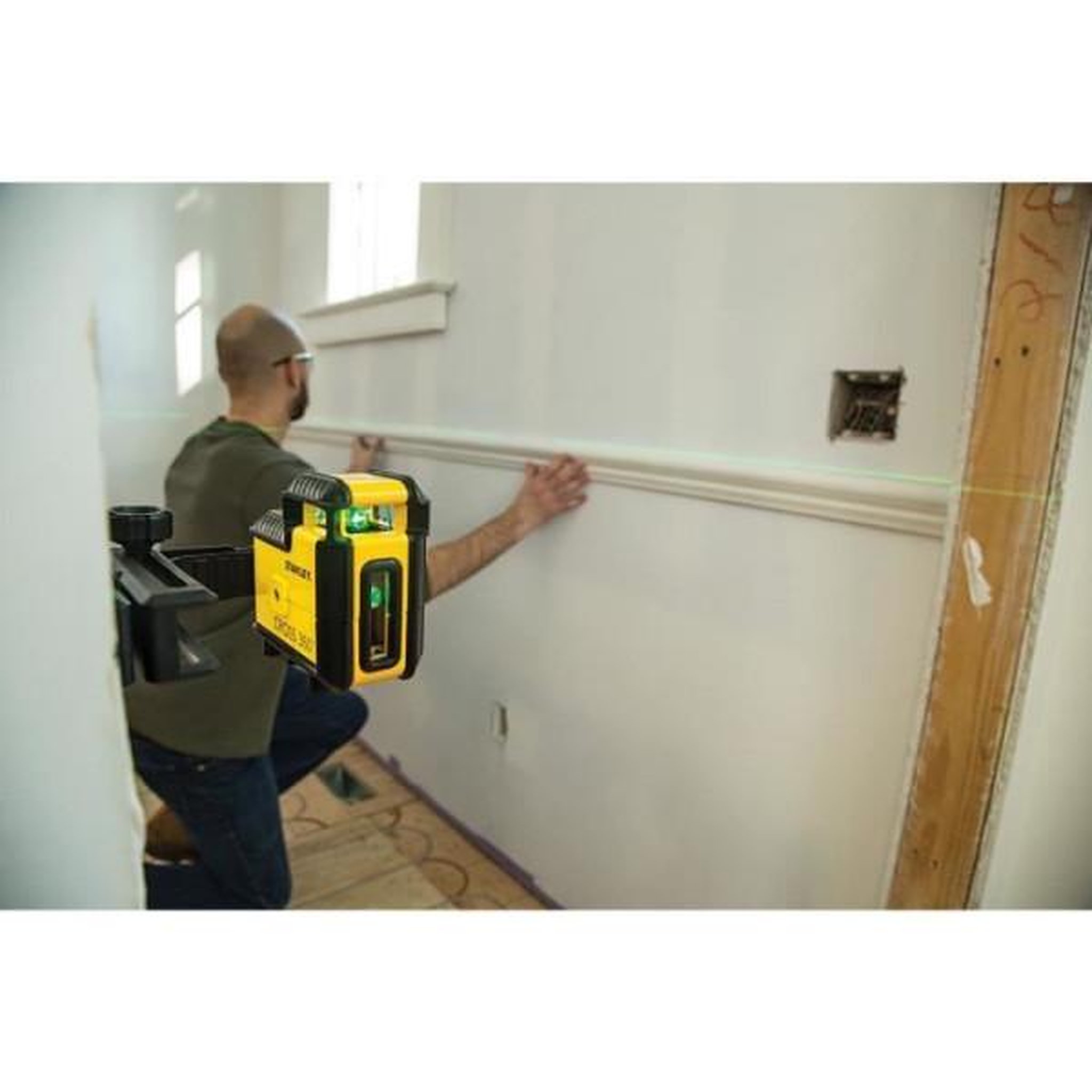 Voir la diapositive 5 : Stanley Niveau laser 360° cross360 - stanley - stht77594-1 - vert