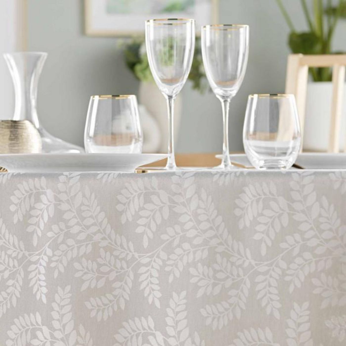 Paris Prix Nappe Jacquard Imprimé  Doriane  140x240cm Taupe