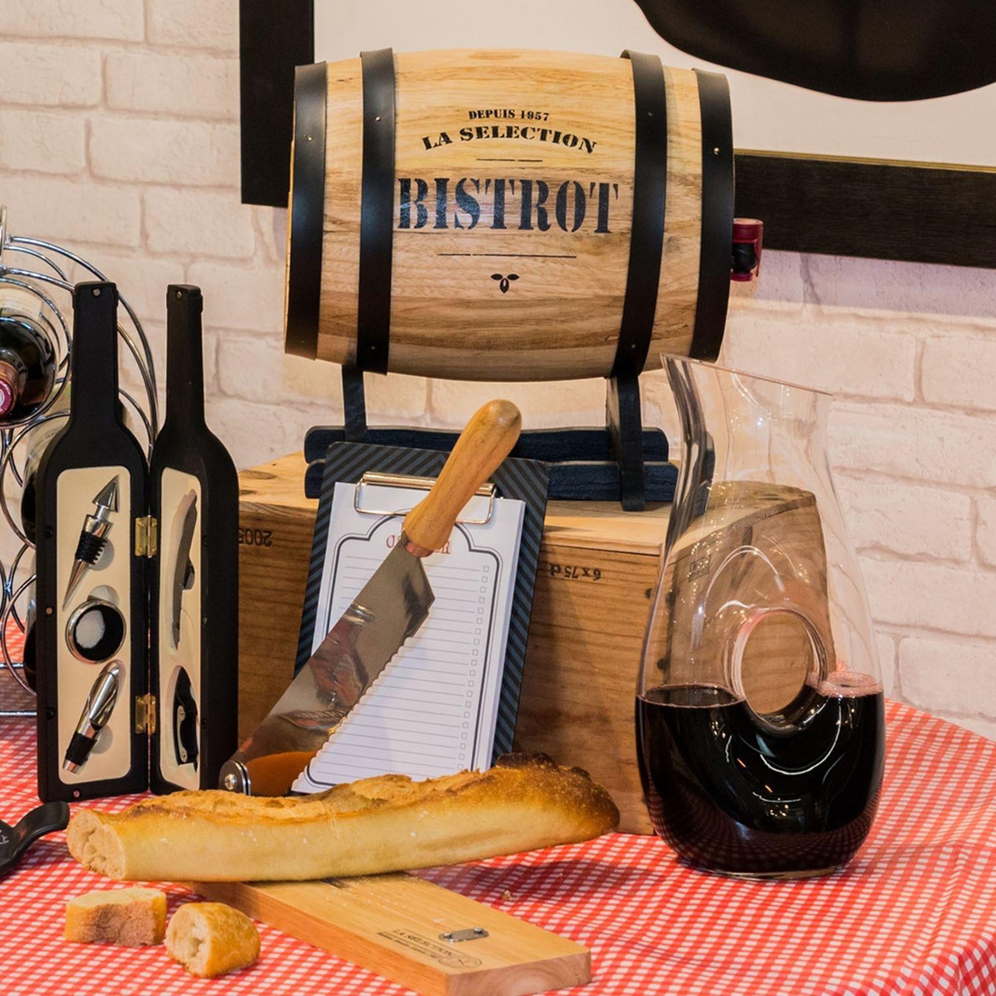 Voir la diapositive 3 : The Home Deco Factory Tonneau distributeur à vin bistrot - 3 l - noir